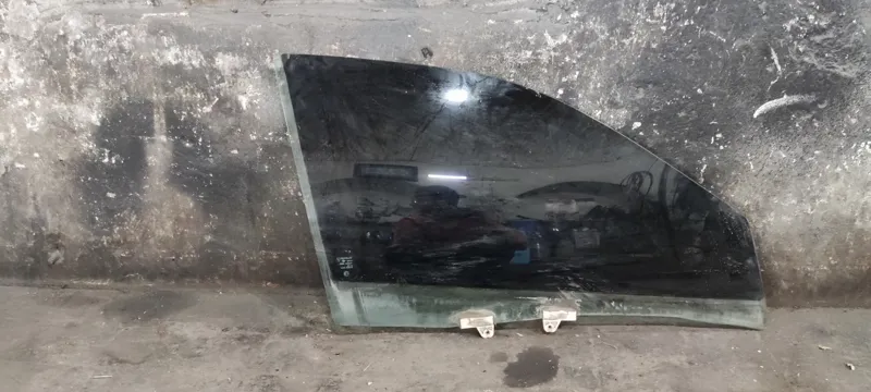 شیشه سمت راست ماکسیما اصلی نو نو