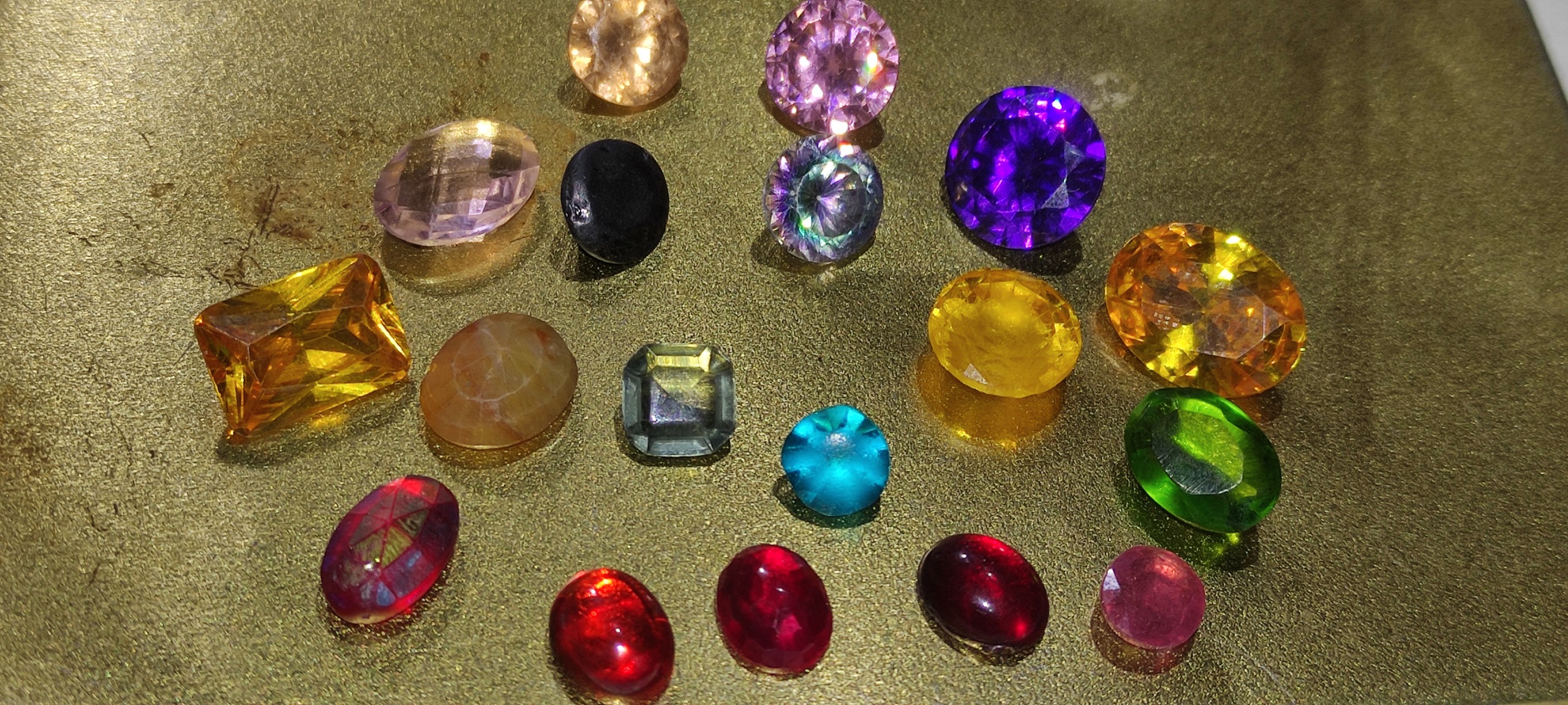 نگین جواهری اصل