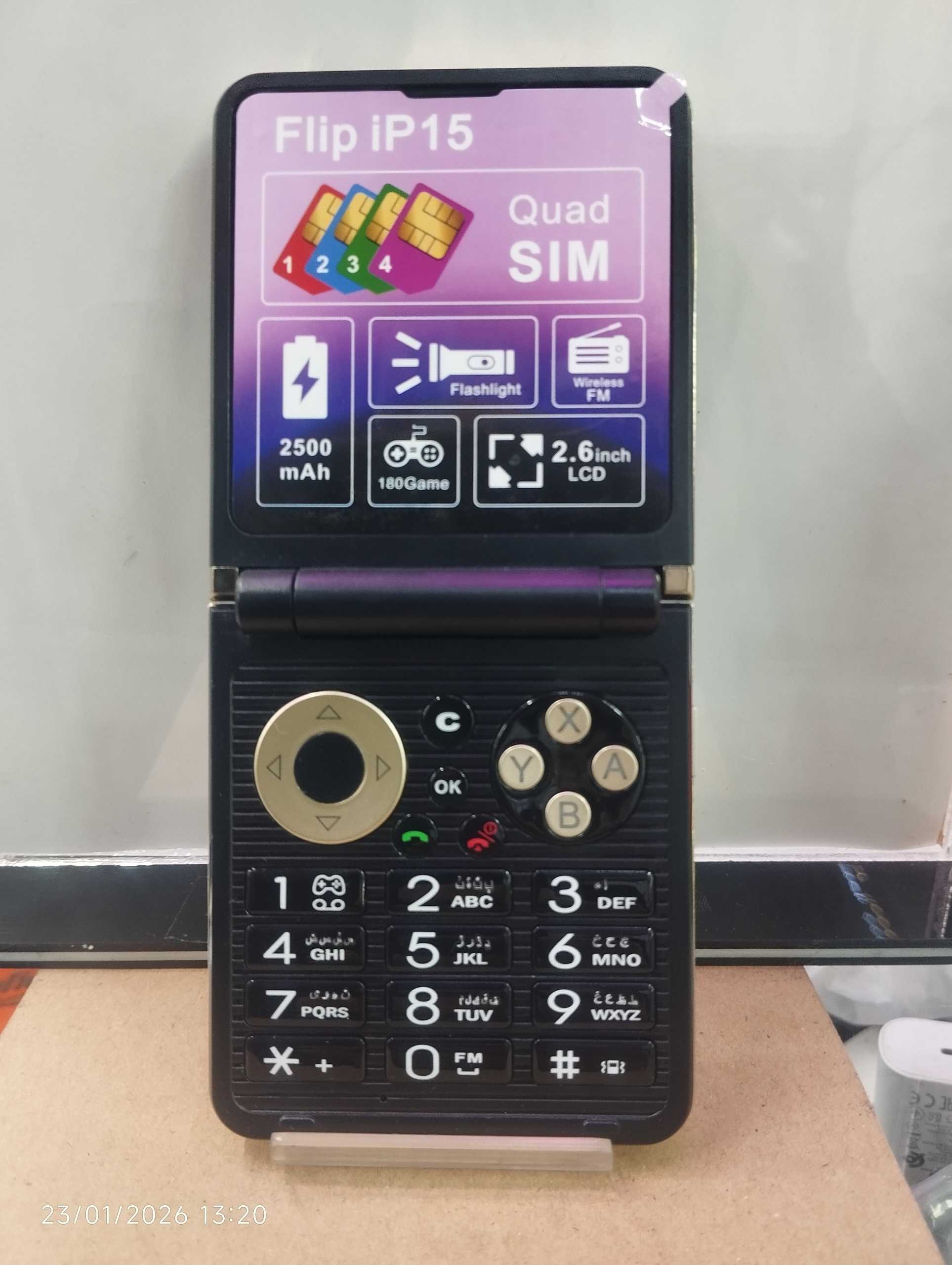 گوشی 4 سیم کارت