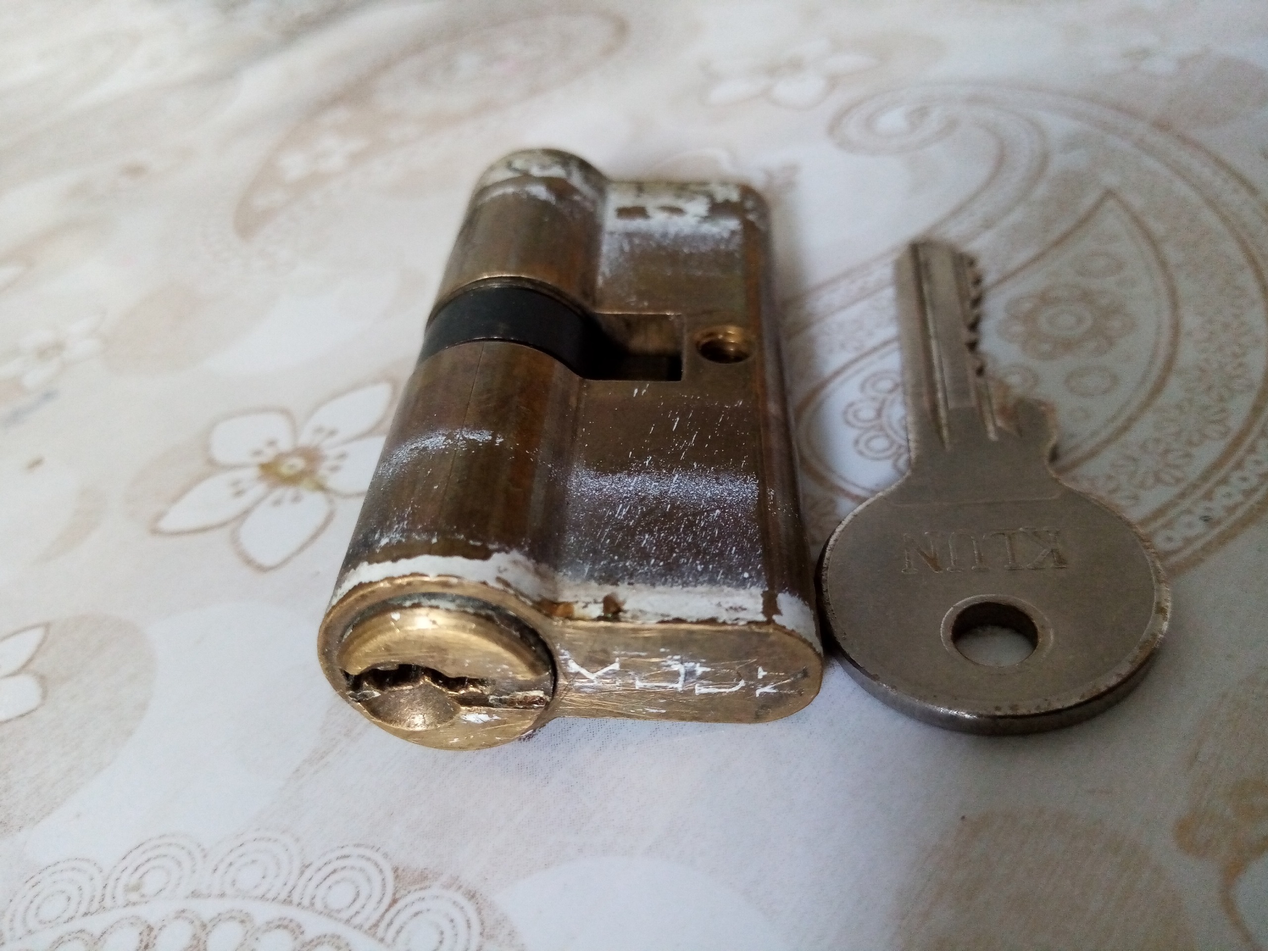 قفل مغزی در،، اصلی، قدیمی