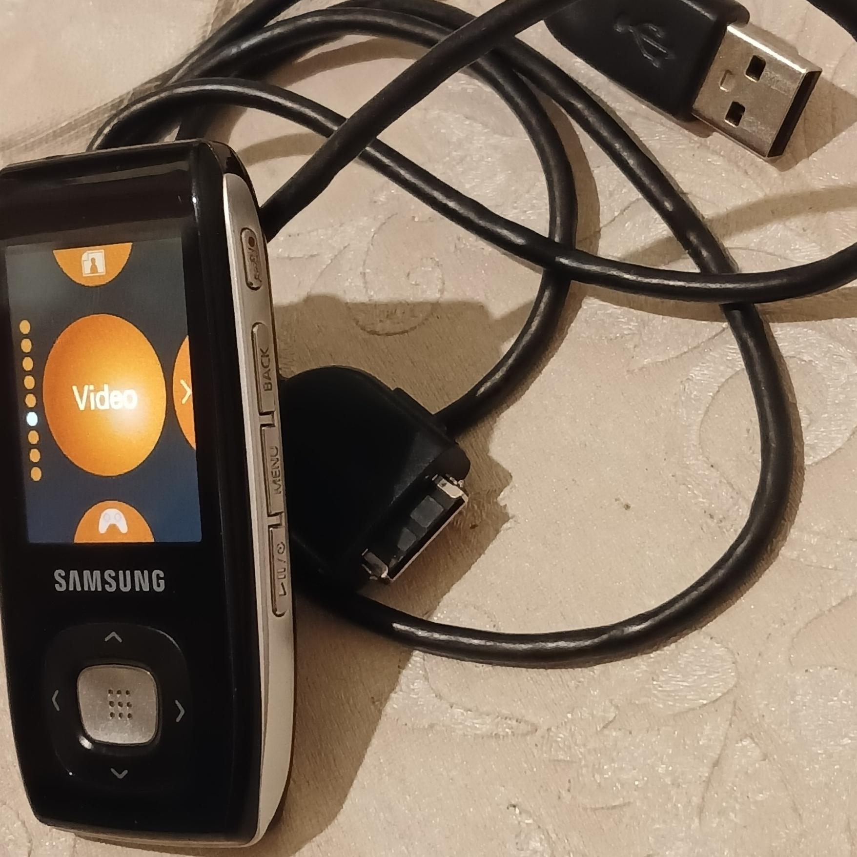 mp3 player Samsung سامسونگ YP-T9
