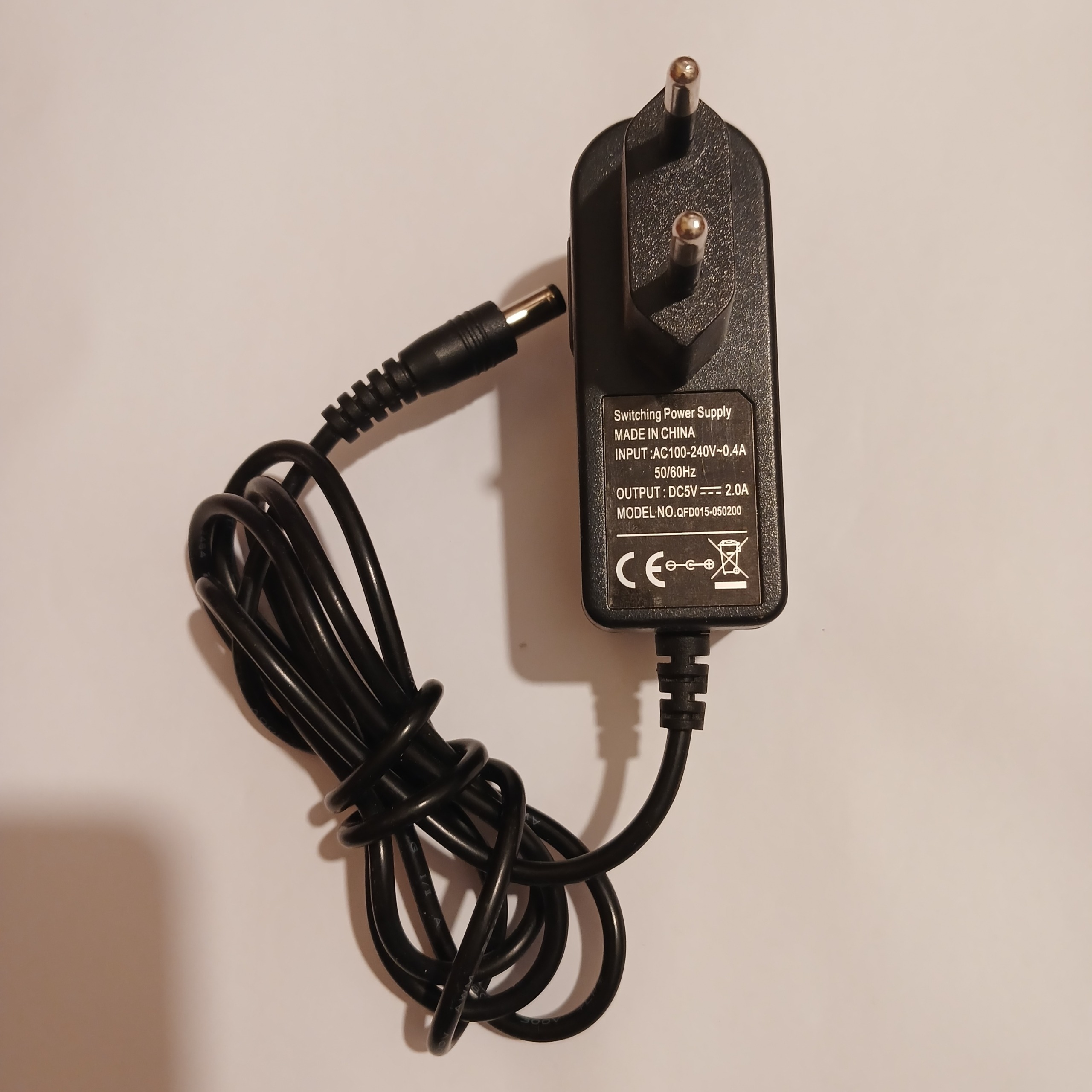 آداپتور 5 ولت 2 آمپر