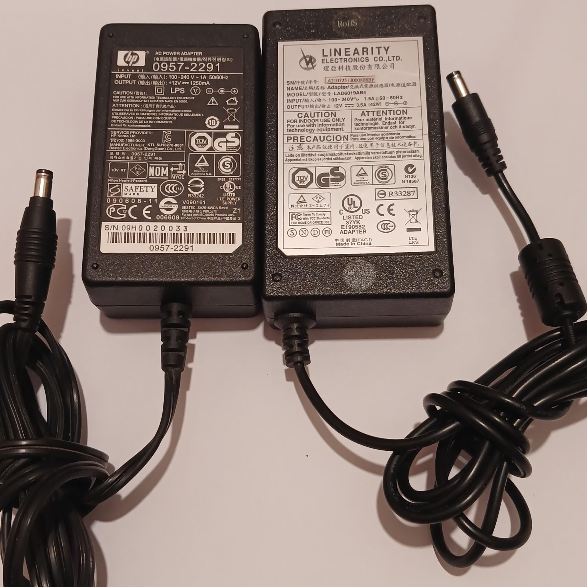 آداپتور 2 عدد معیوب