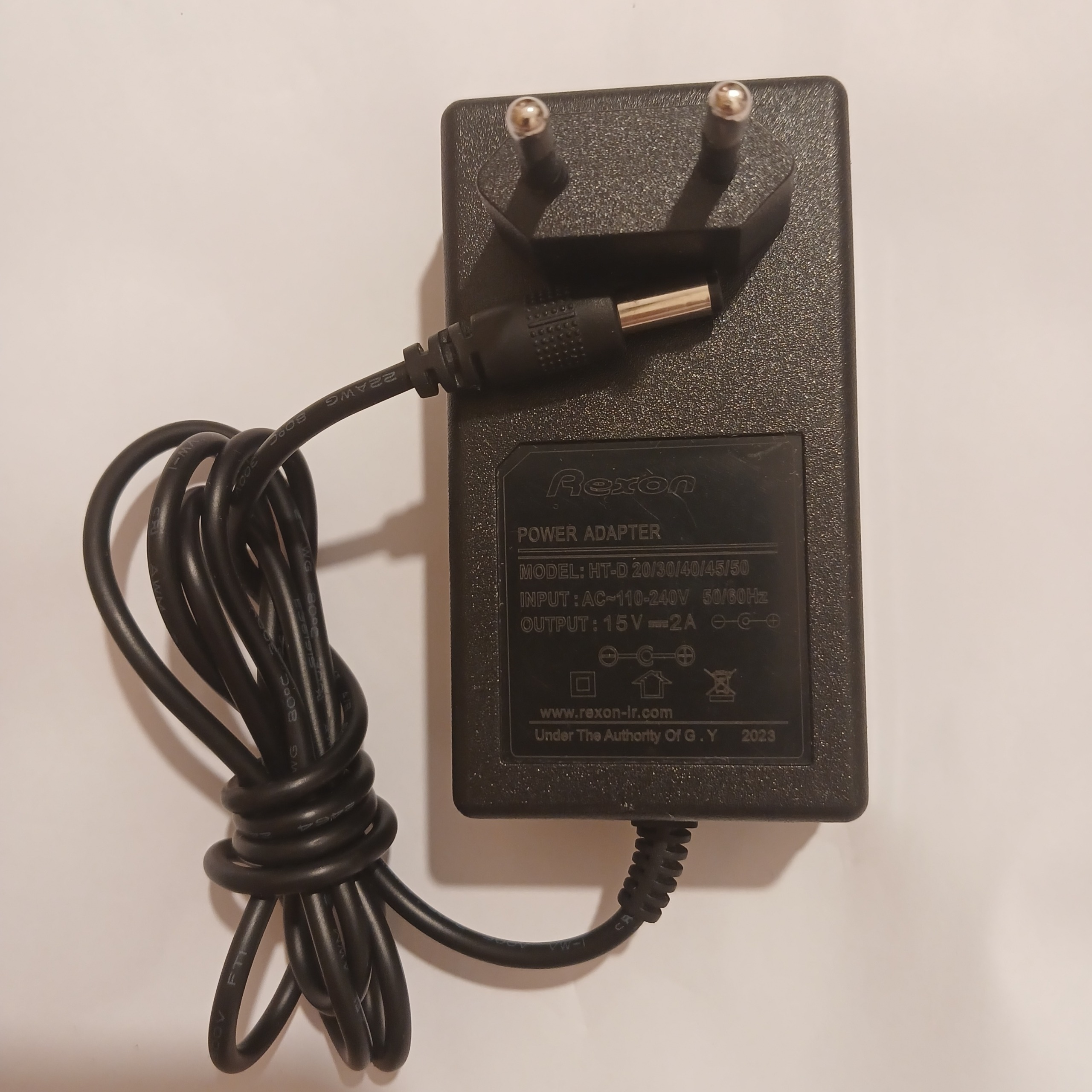 آداپتور 15 ولت 2 آمپر Rexon