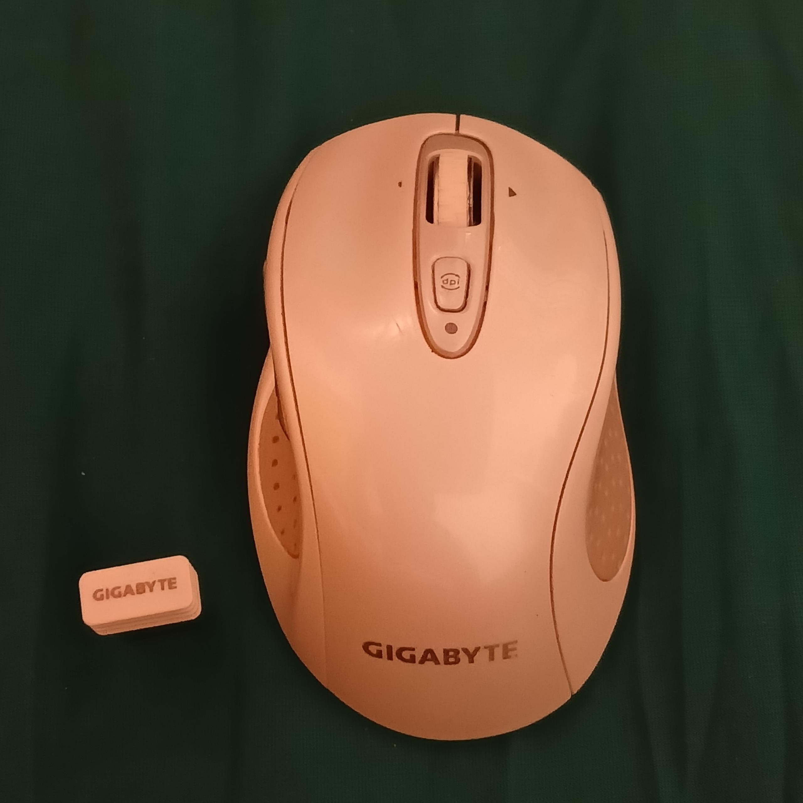 موس گیگابایت مدل GM-M7700