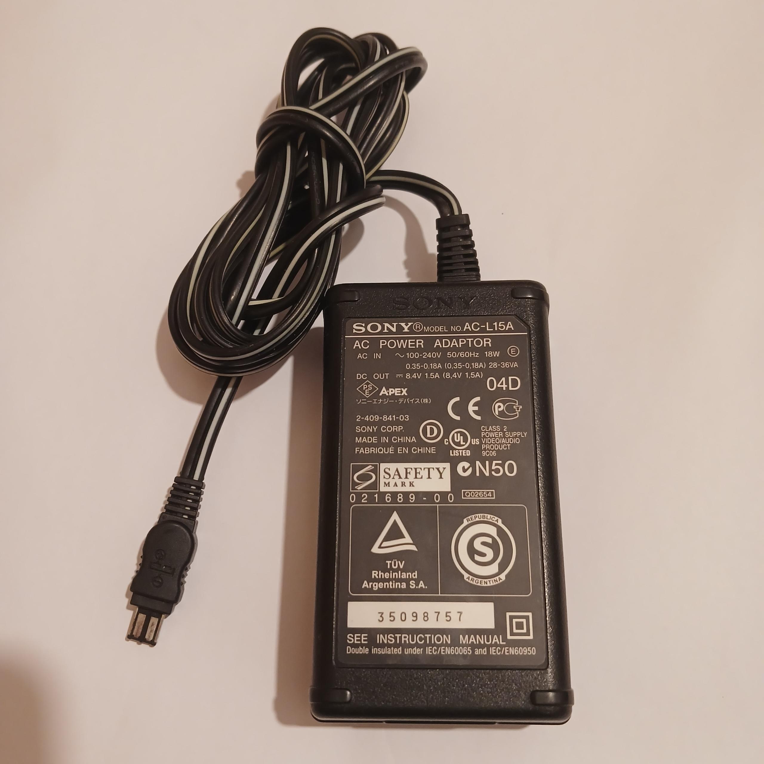 آداپتور دوربین سونی اصلی مدل AC-L15A