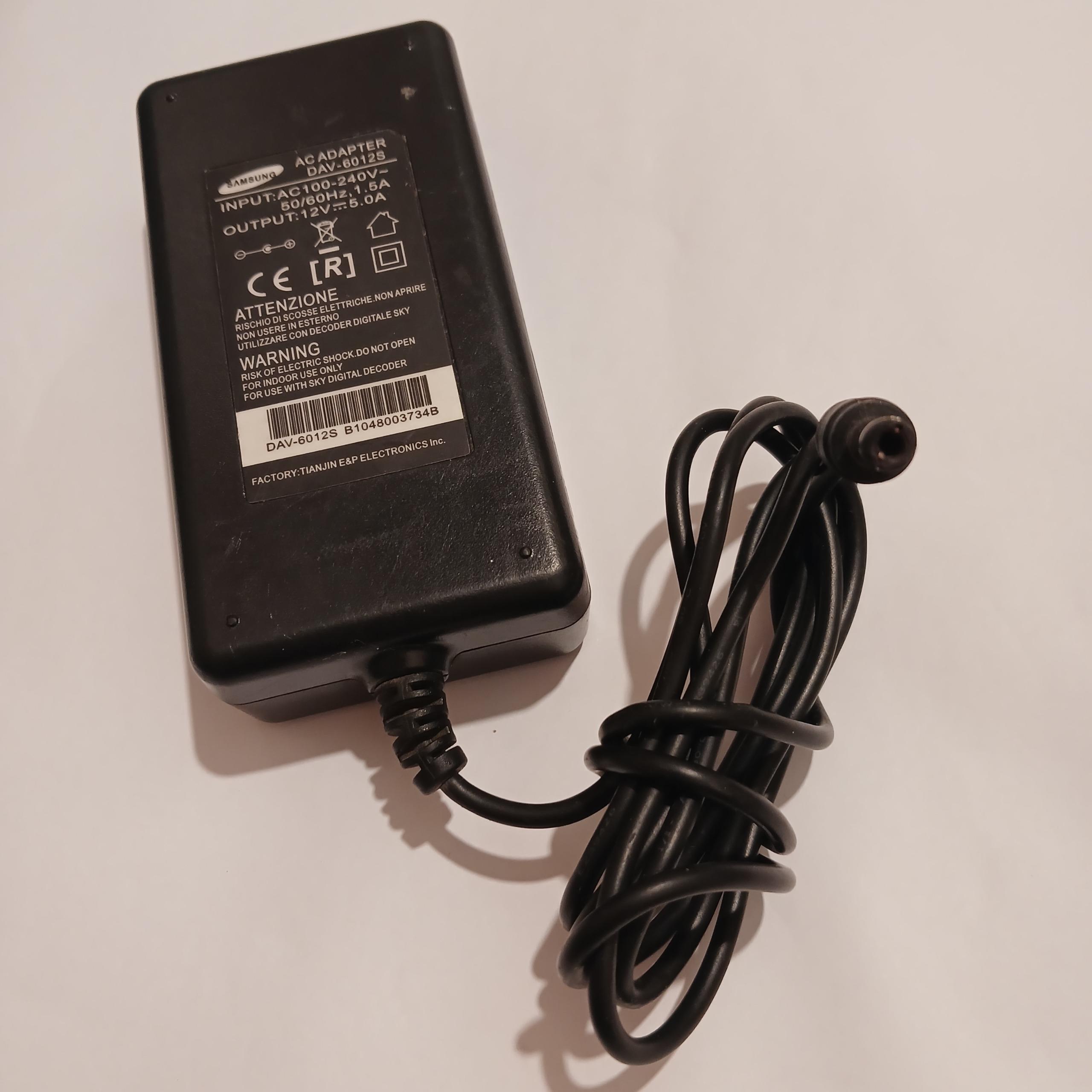 آداپتور 12 ولت 5 آمپر سامسونگ