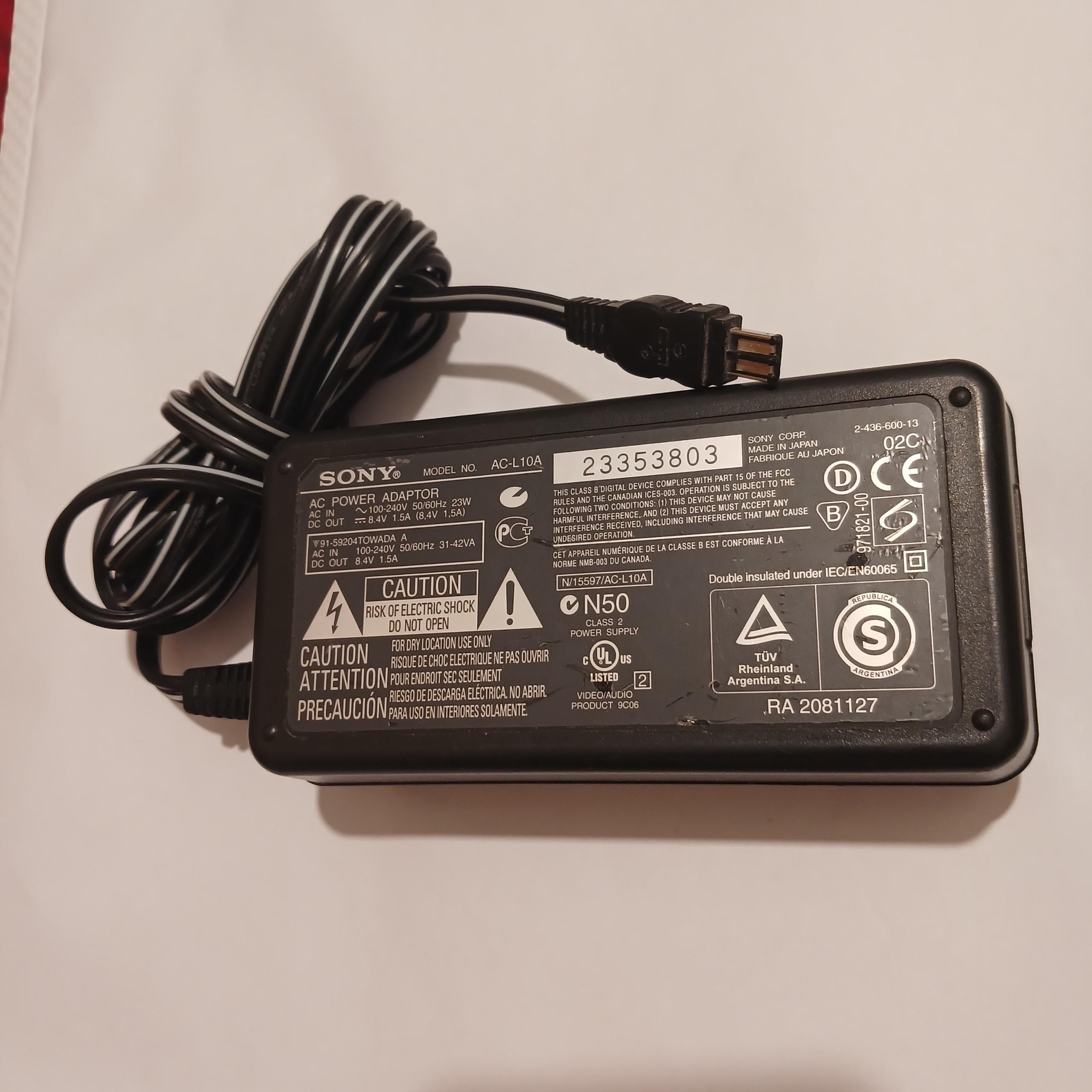 آداپتور دوربین سونی مدل AC-L10A