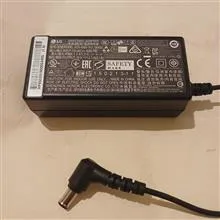 آداپتور