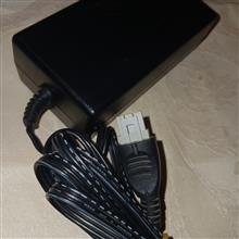 آداپتور