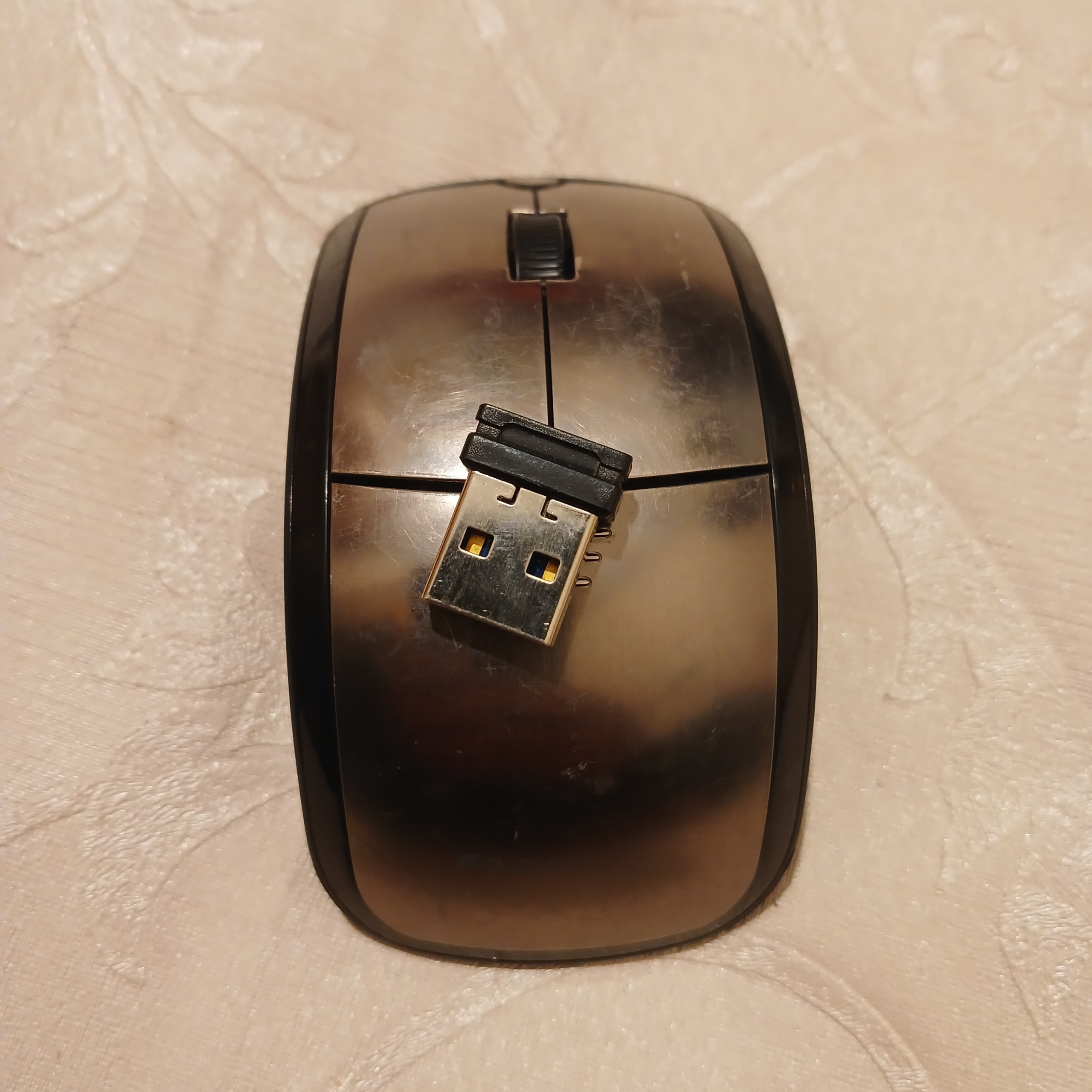 موس بی سیم فراسو مدل FOM-2210RF