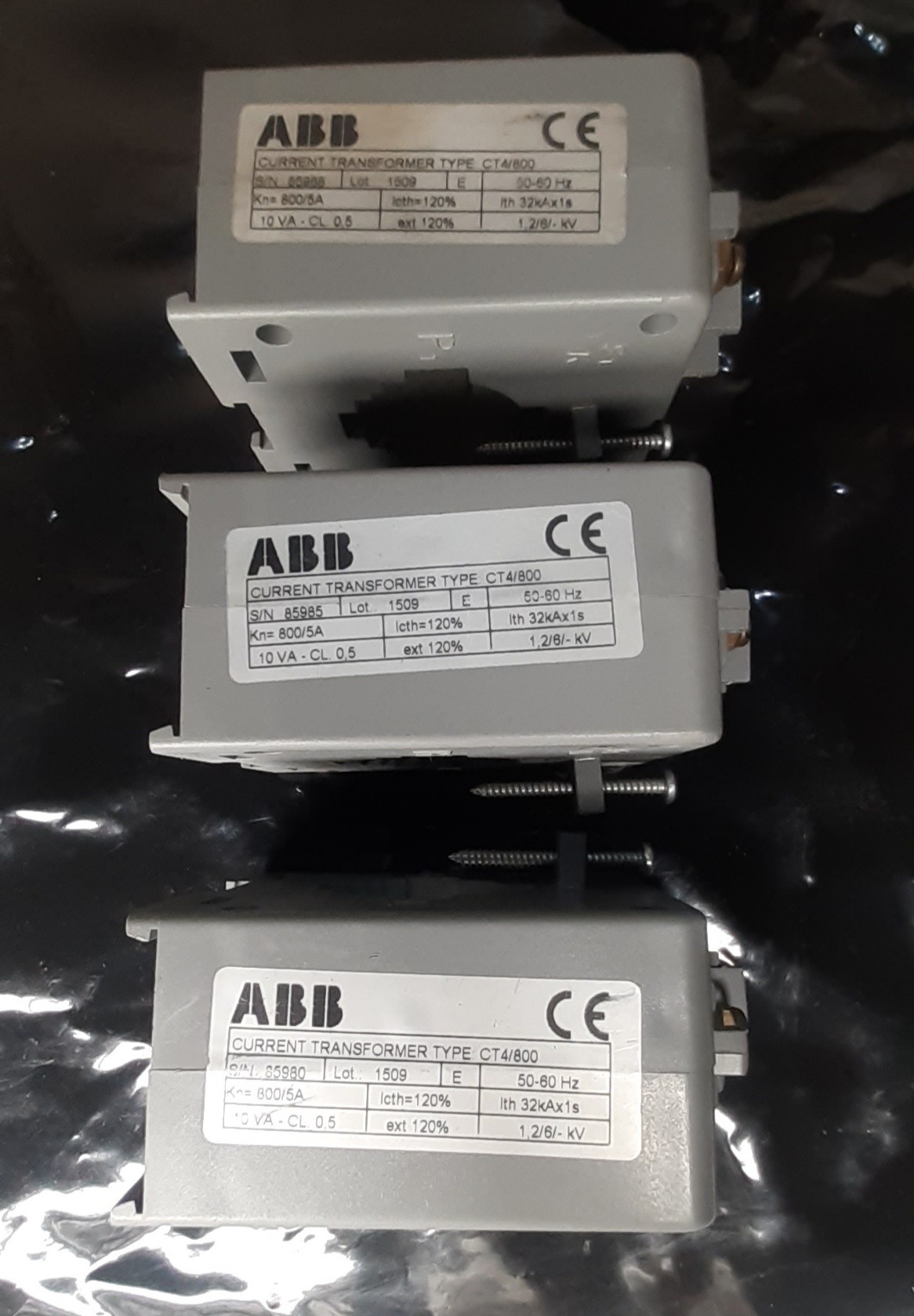 3عدد ترانسفورماتور جریان ABB CT4/800