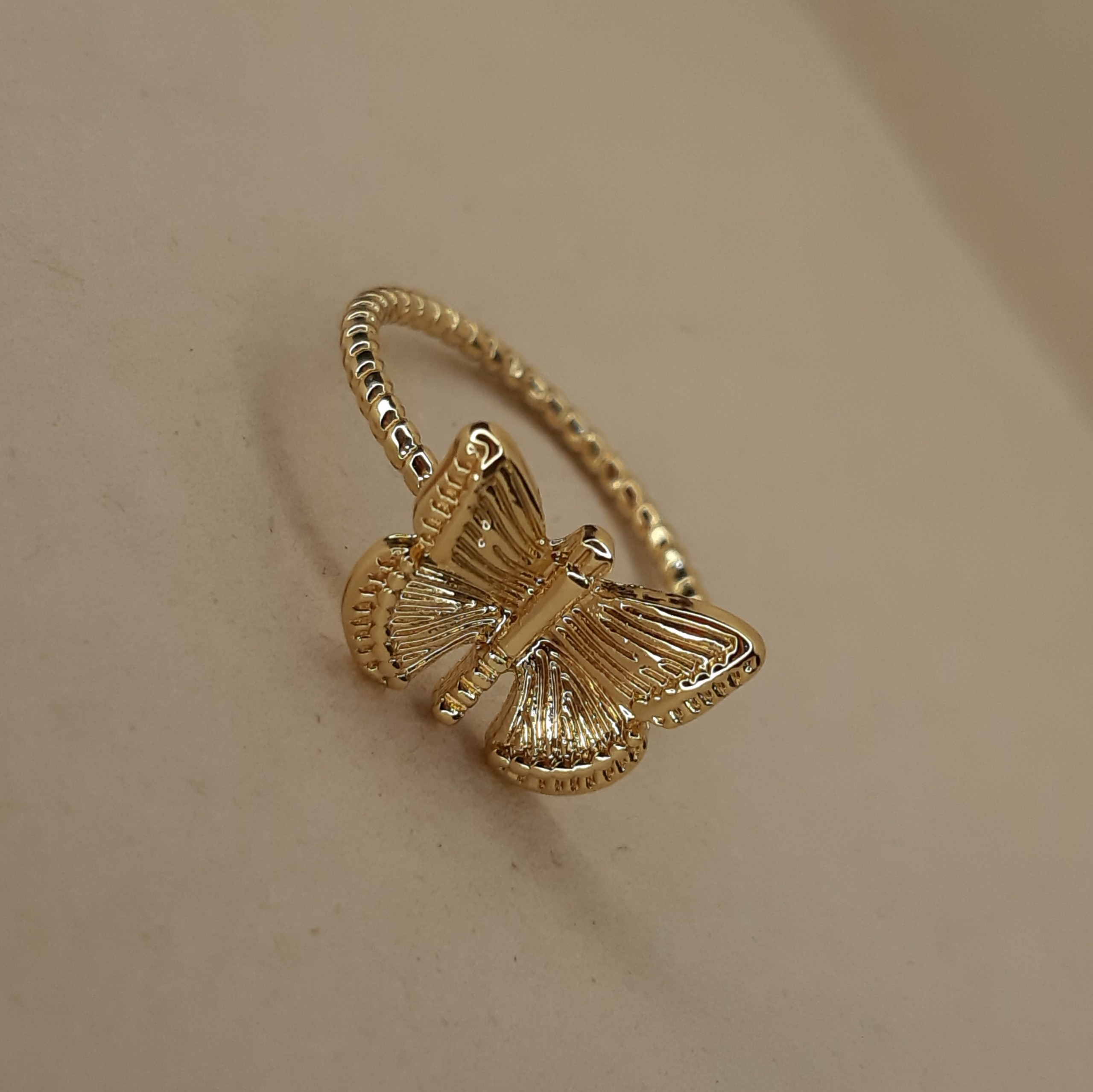 انگشتر مدل پروانه برند ای ام آمریکایی وارداتی