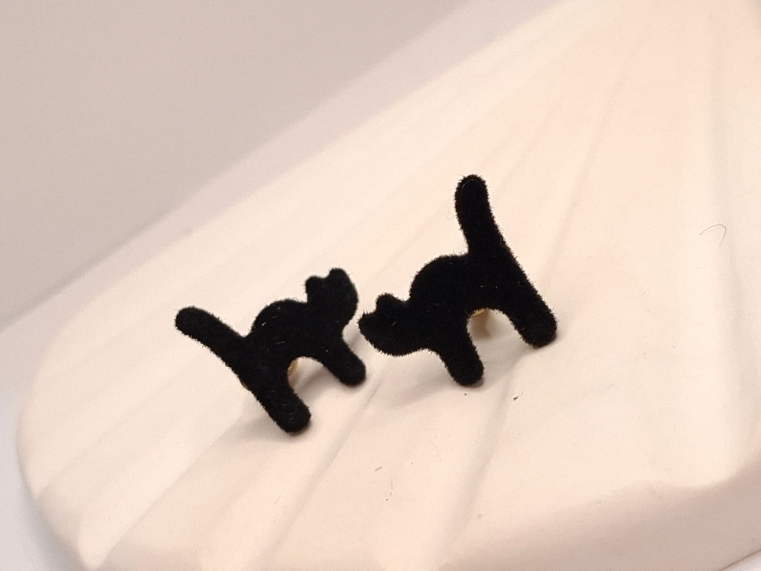 گوشواره هالووینی طرح گربه برند ای ام آمریکایی