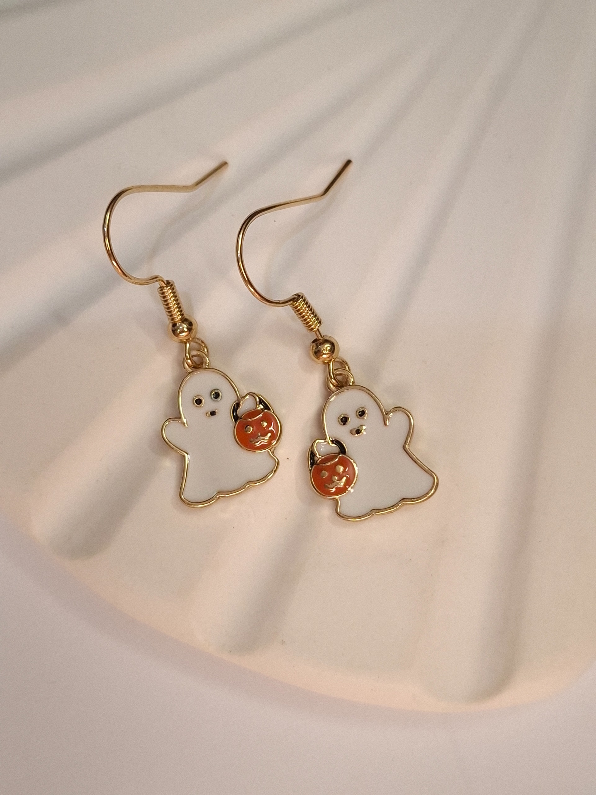 گوشواره هالووینی طرح روح برند ای ام آمریکایی