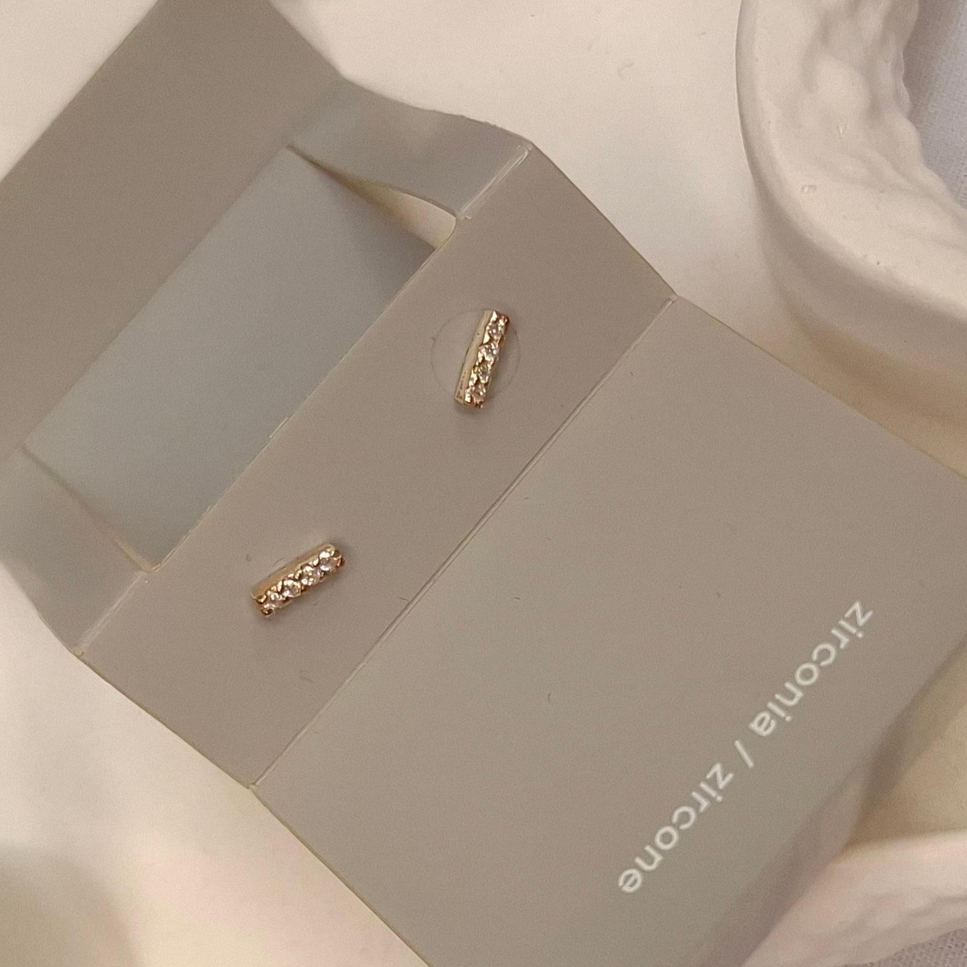 گوشواره میخی نقره وارداتی