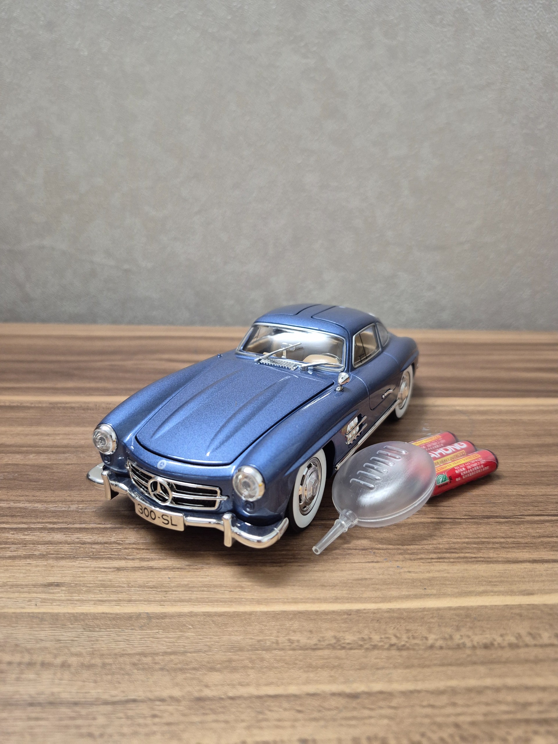 ماکت ماشین بنز 300 SL  دودزا