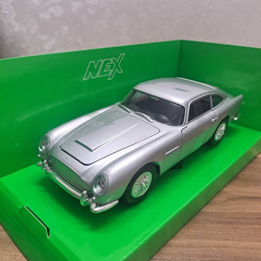 ماکت استون مارتین DB5 مدل 1964