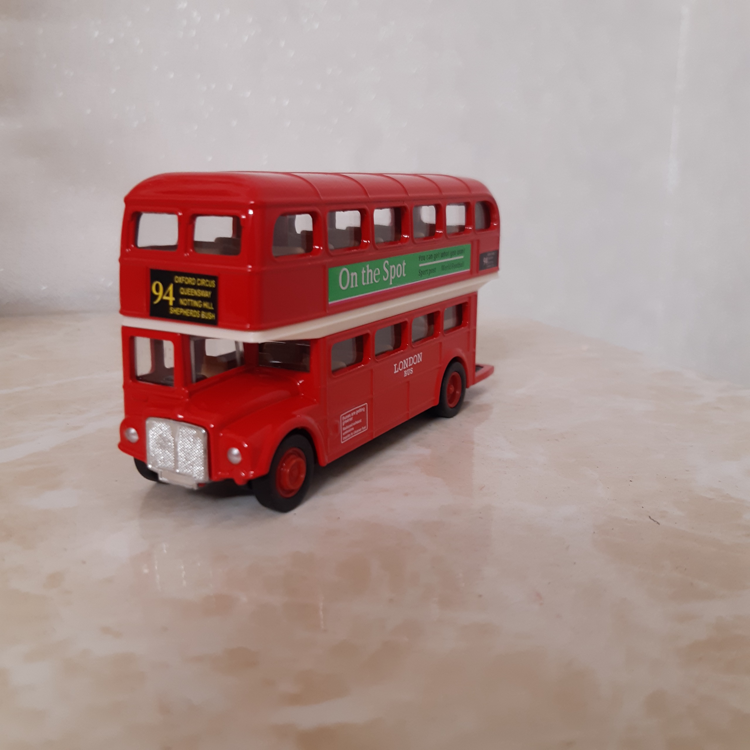 ماکت اتوبوس لندن دو طبقه