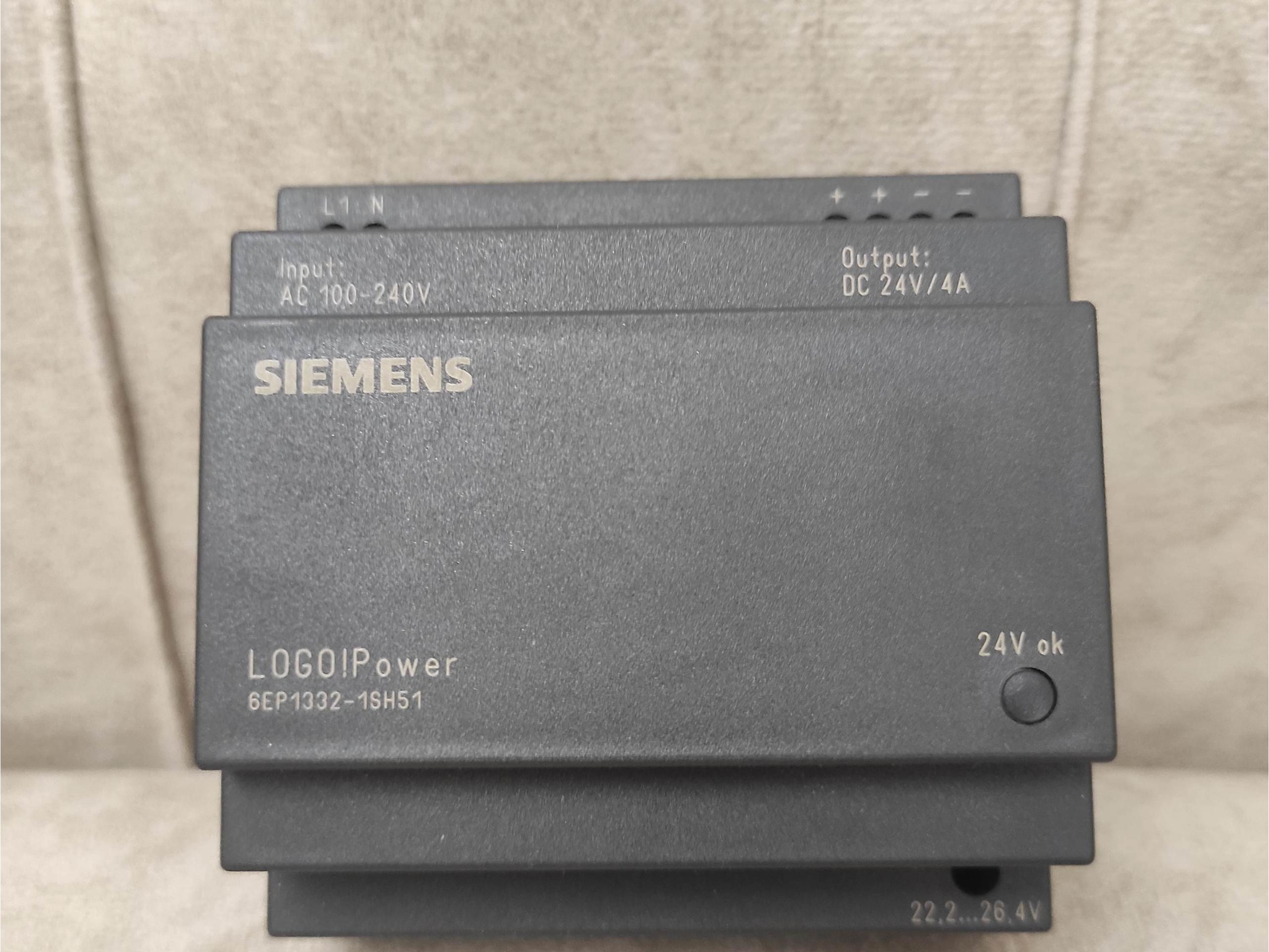 منبع تغذیه Siemens LOGO!Power 24V 4A اصل