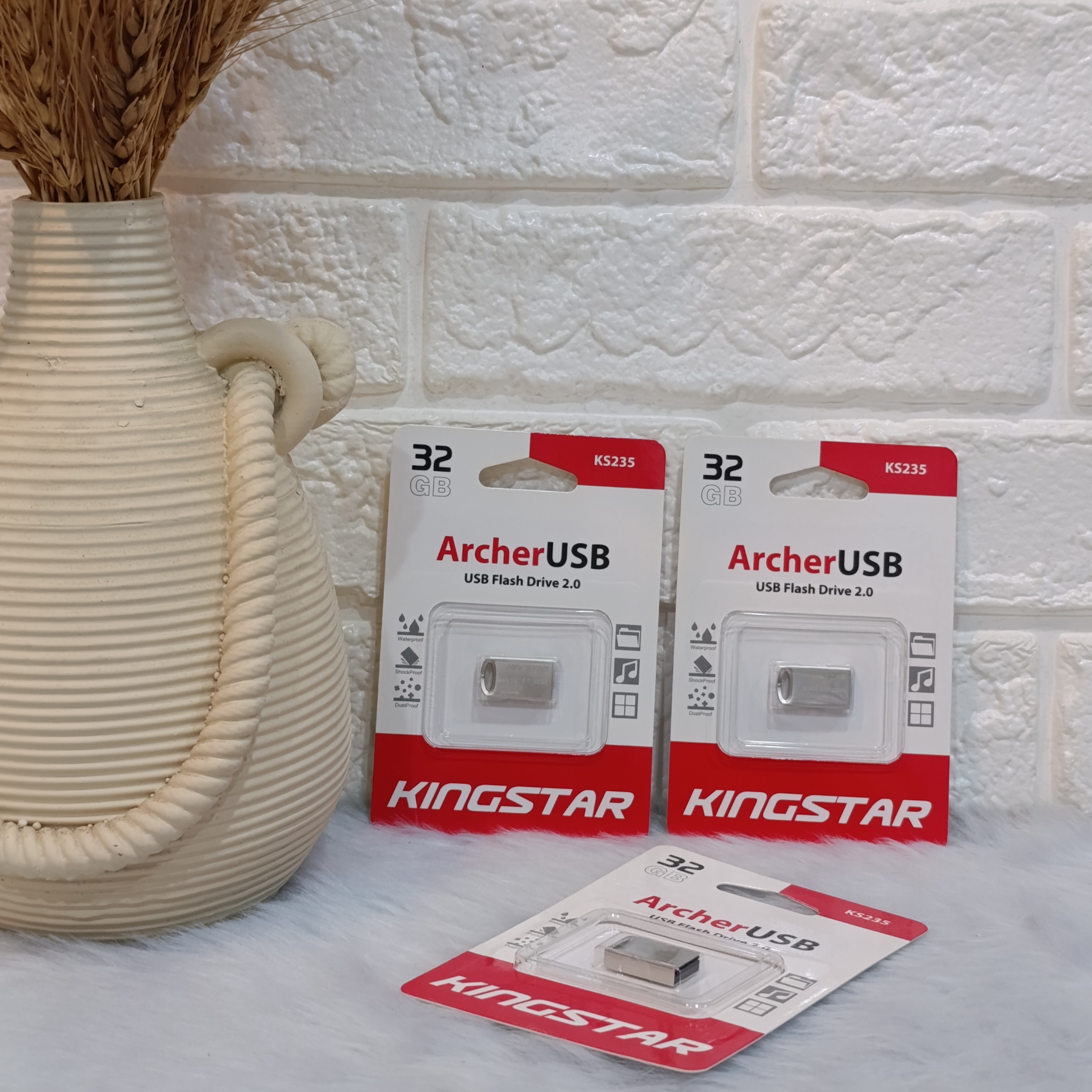 فلش مموری USB2.0 کینگ استار32 مدل KS235
