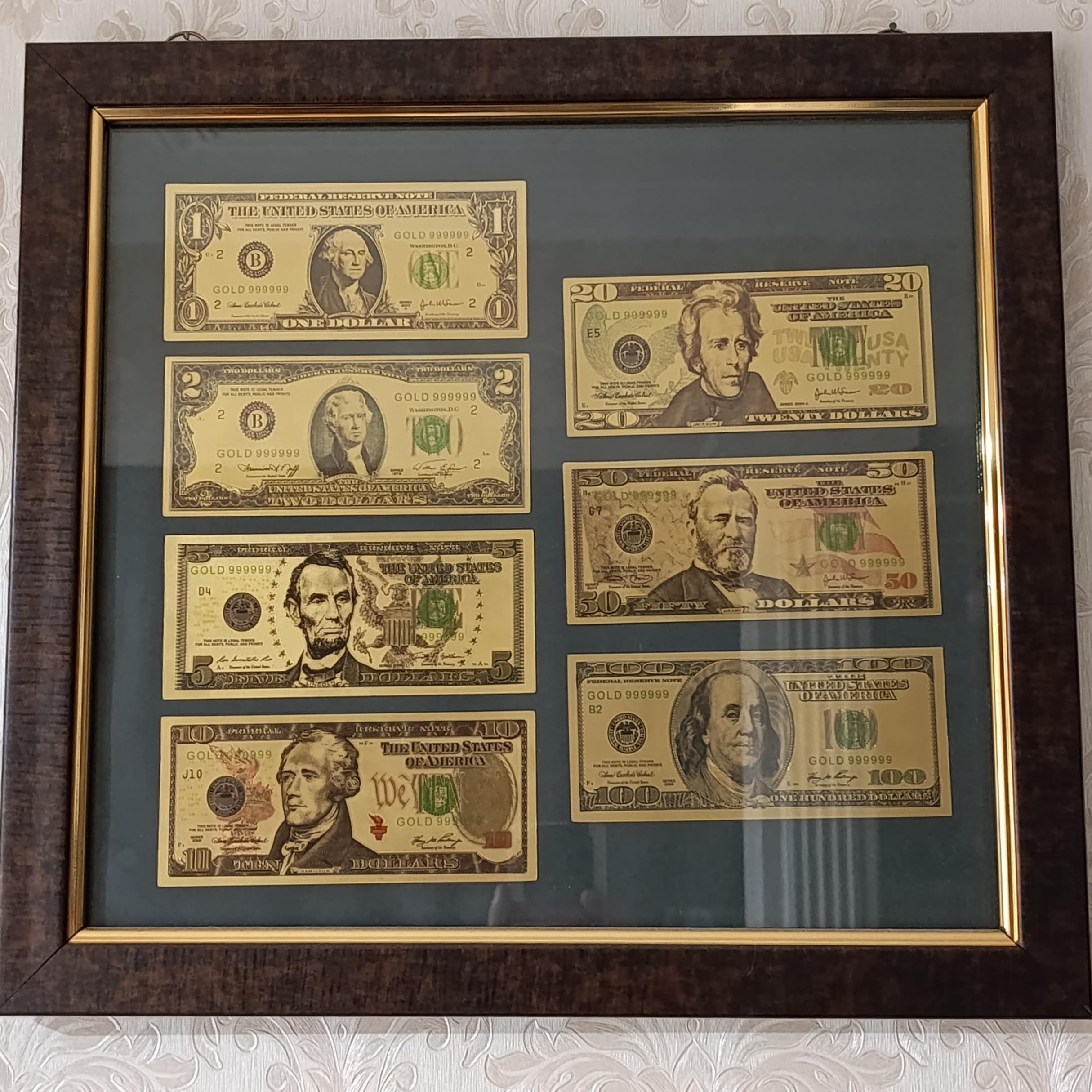 قاب ست 7 عددی دلار طلایی فانتزی