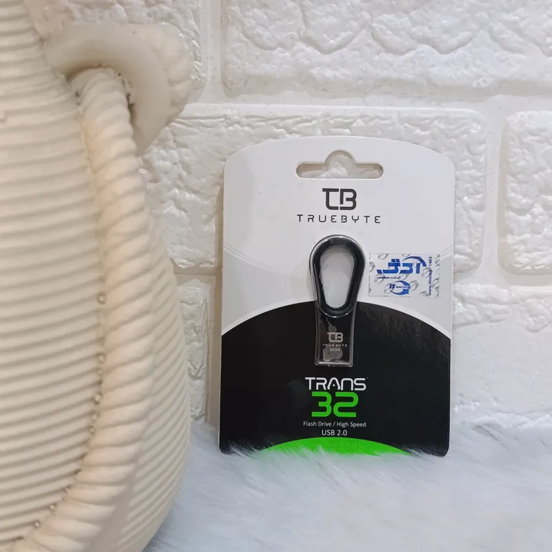 فلش 32 گیگ tb با گارانتی شرکتی