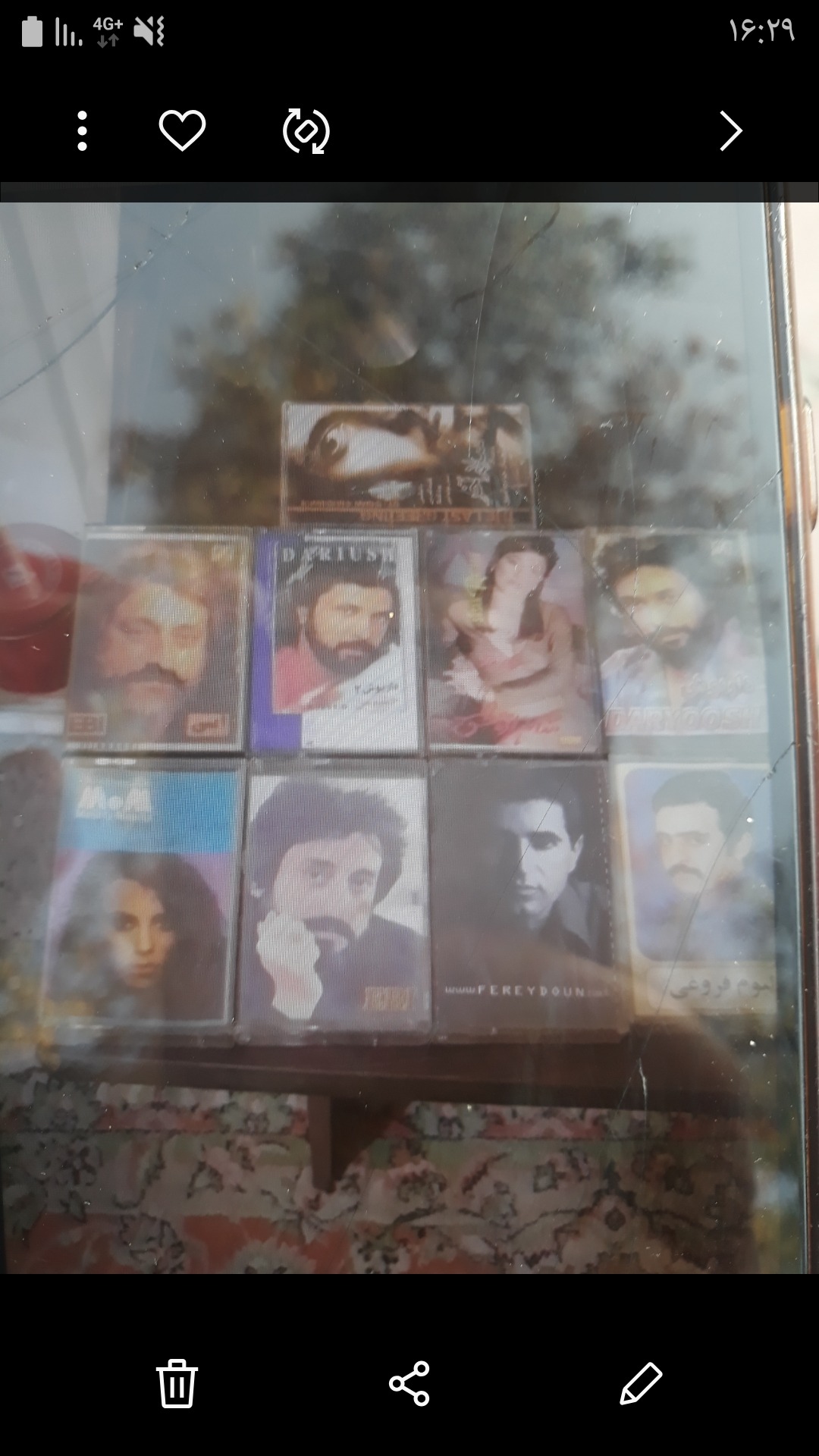 نوار کاست قدیمی