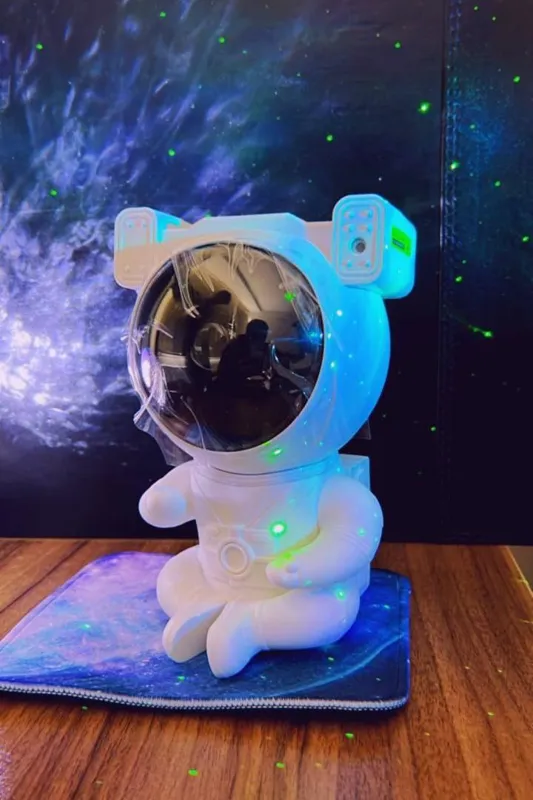 چراغ خواب کهکشانی مدا فضانورد نشسته وارداتی