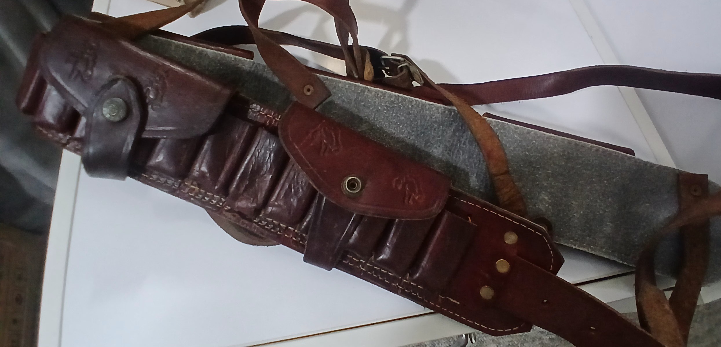 قطار فشنگ چرمی اصل