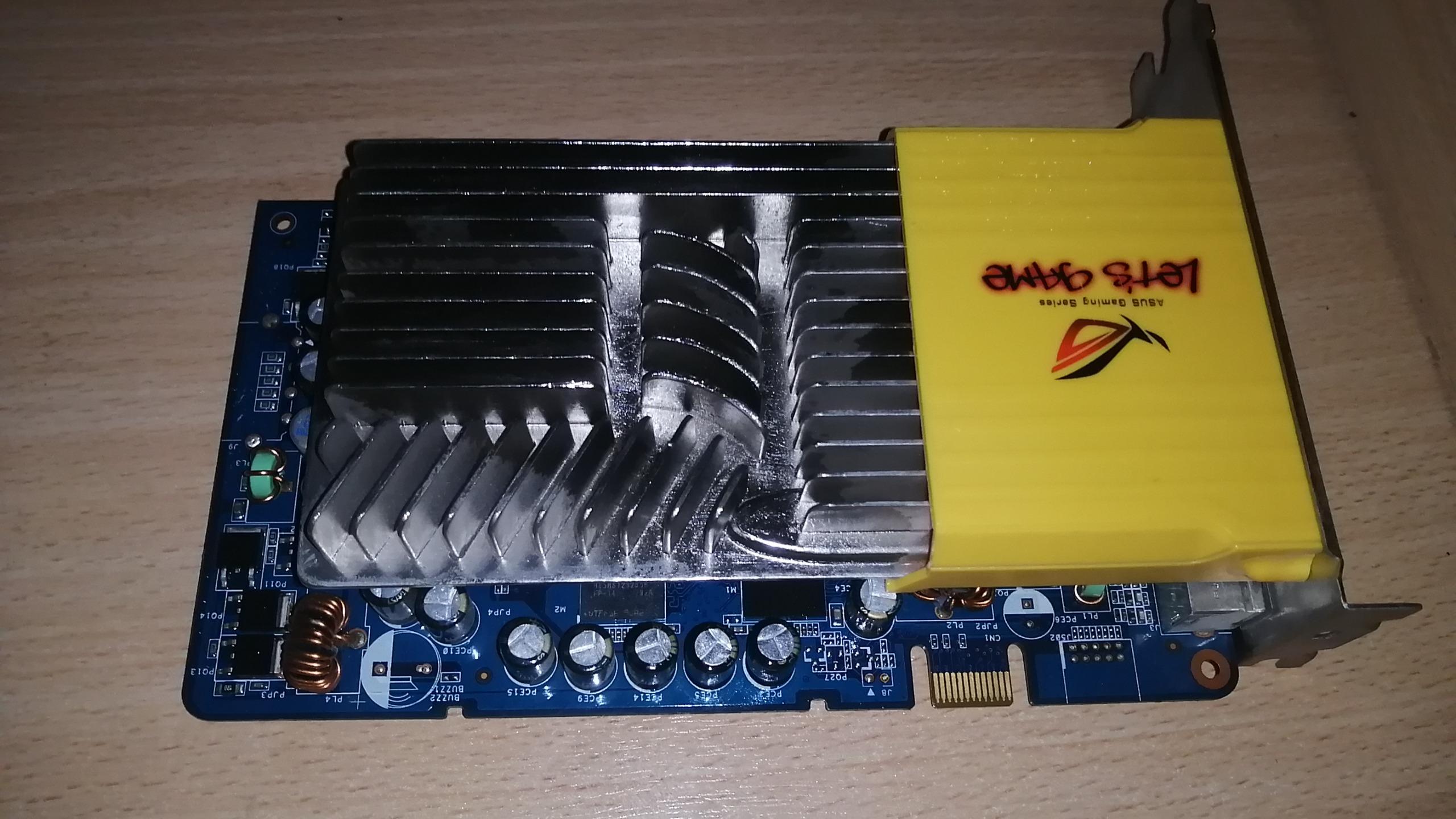 کارت گرافیک ASUS EN8600GT