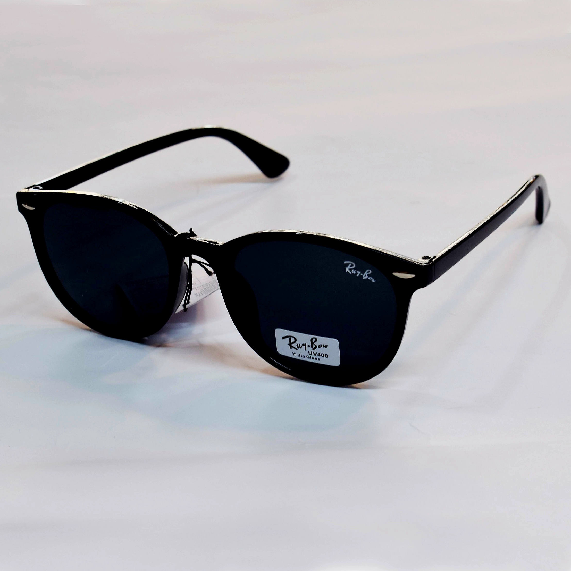 عینک آفتابی uv400 برند Ruy bow