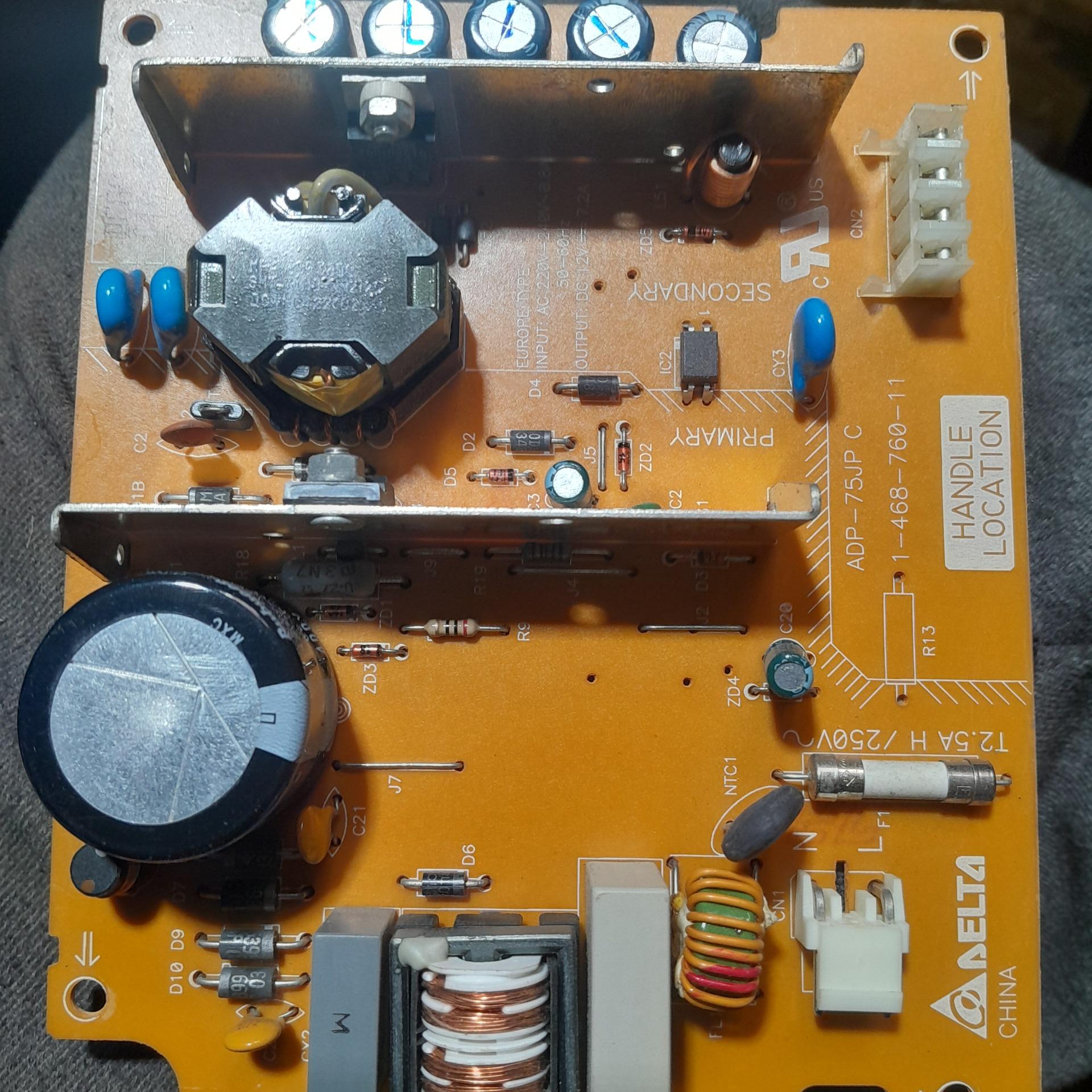 برد منبع تغذیه پلی استیشن