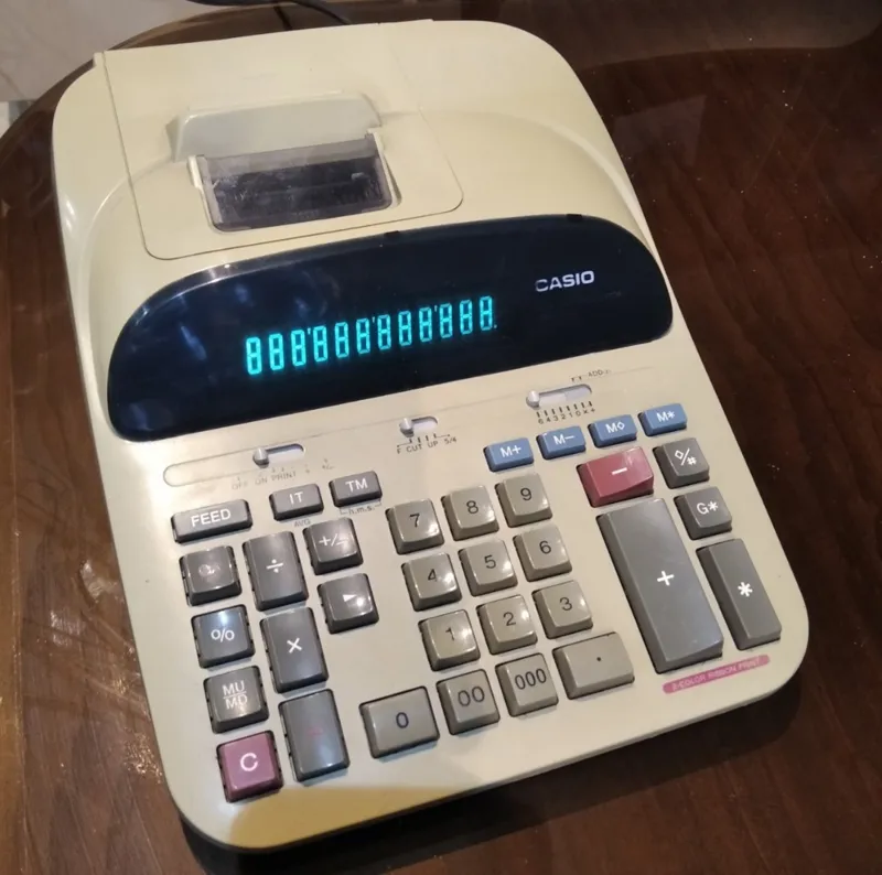 ماشین حساب مهندسی casio لامپی