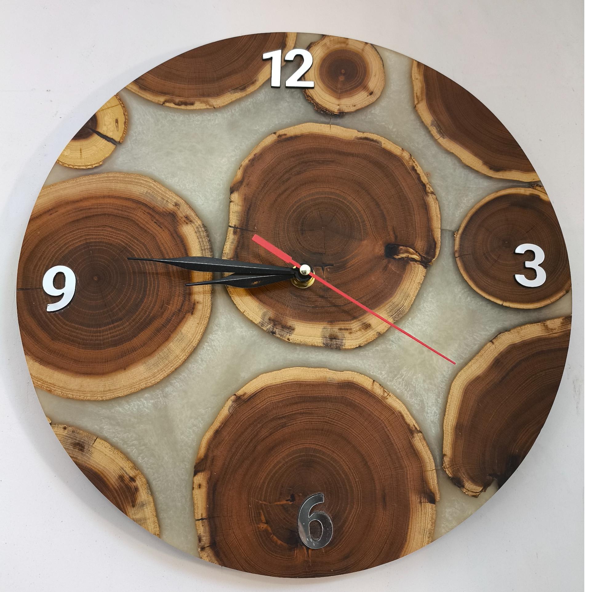 ساعت دیواری چوب و رزین