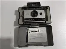 POLAROID