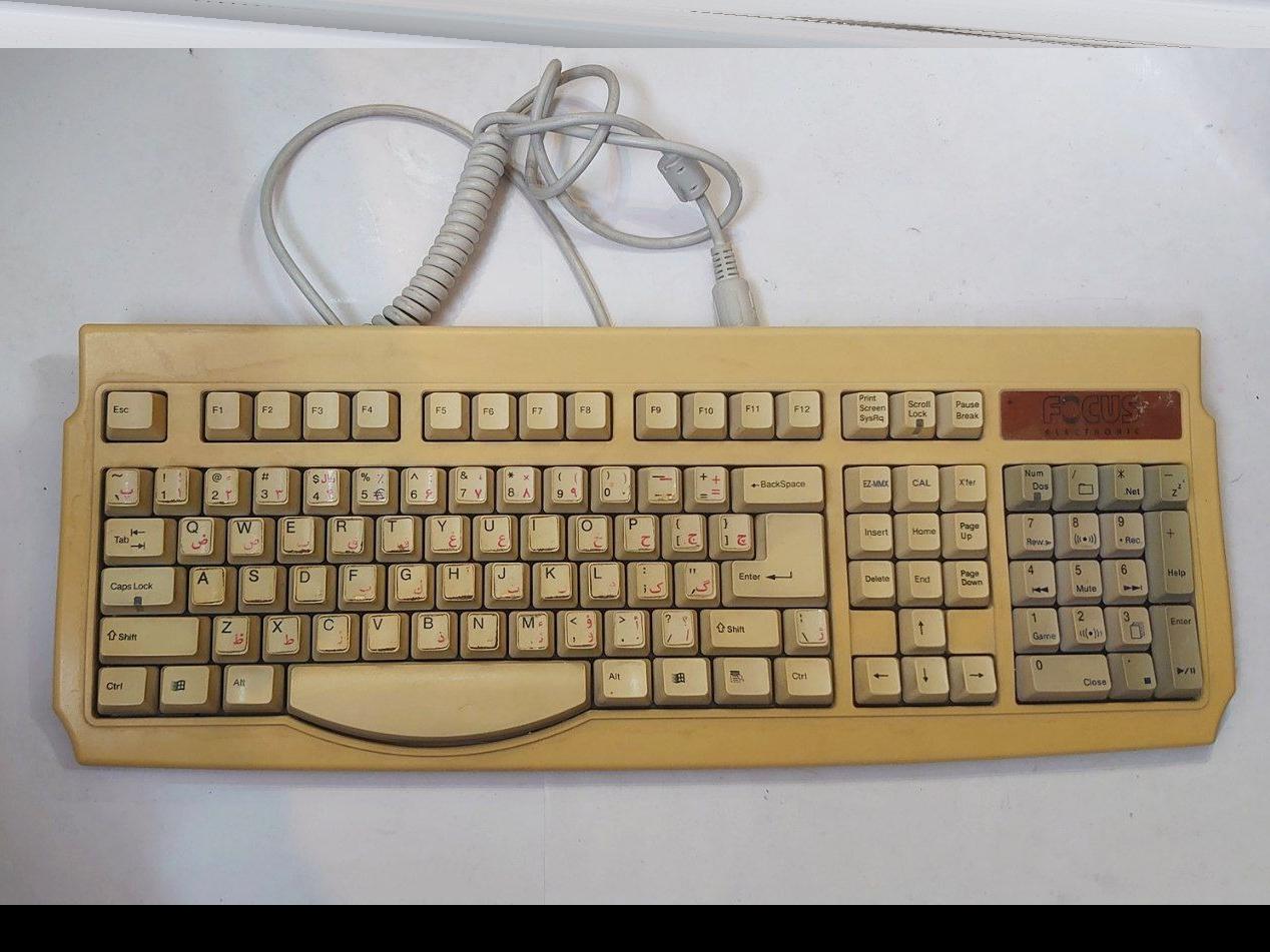 کیبورد قدیمی FOCUS
