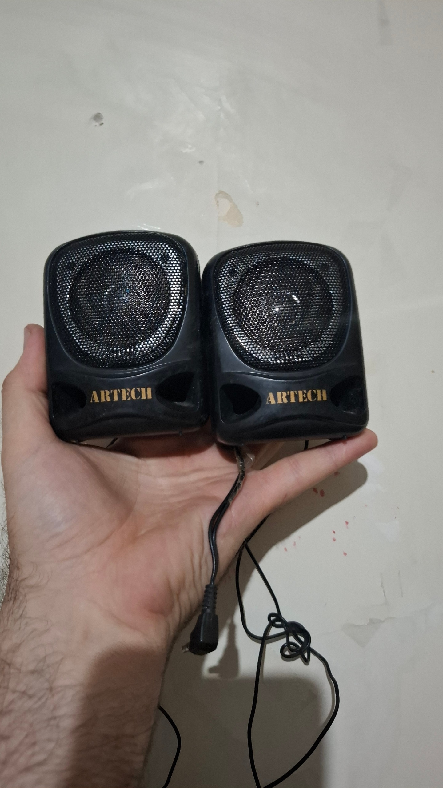 اسپیکر کوچک مینیاتوری قدیمیARTECH