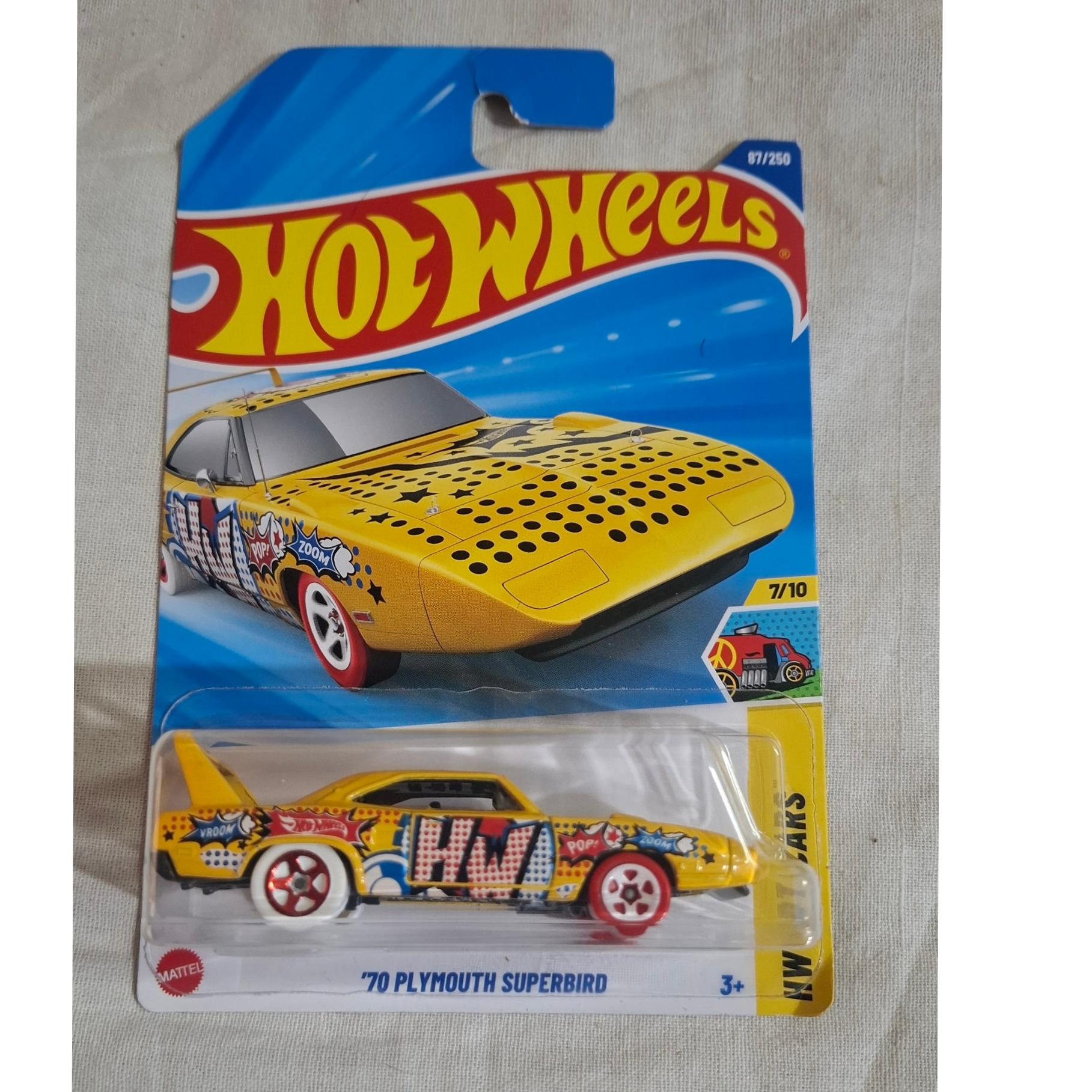 هاتویلز PLYYOUTH SUPERBIR