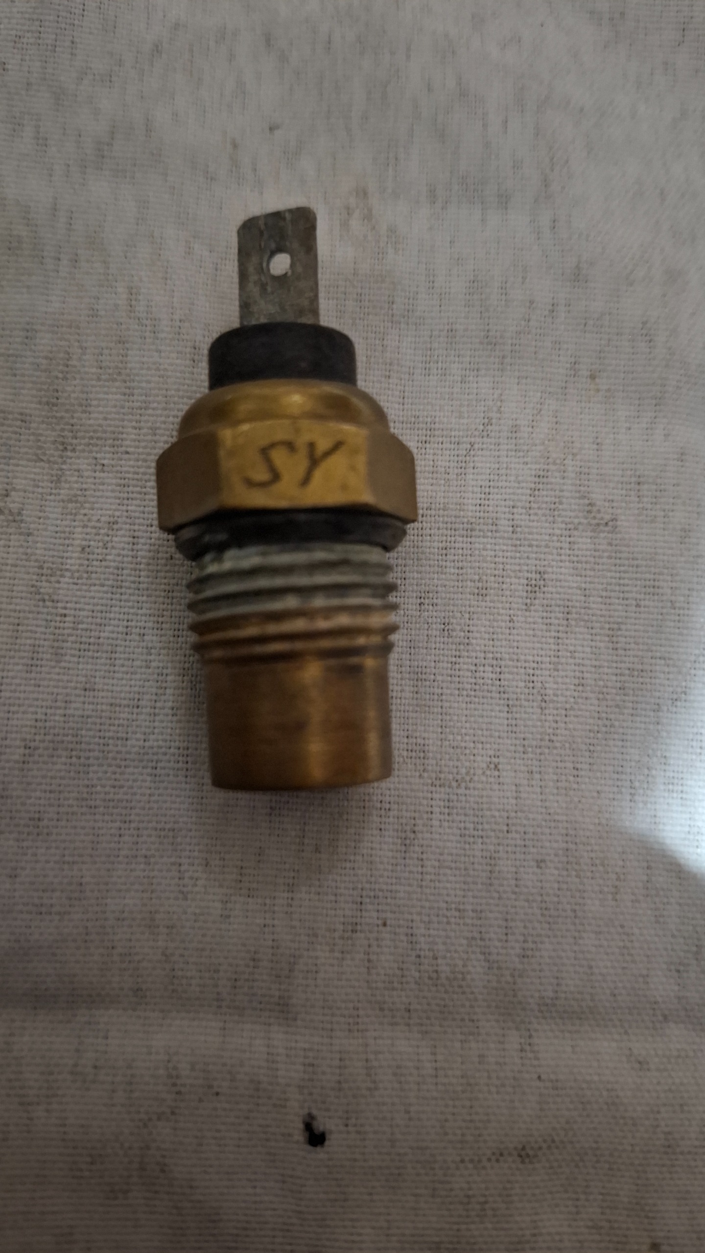 فشنگی آب پراید 94 درجه استوک