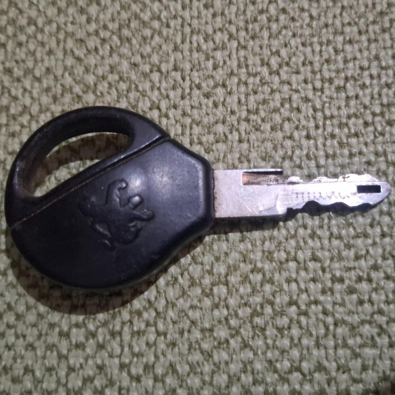 کلید سوئیچ پژو 206