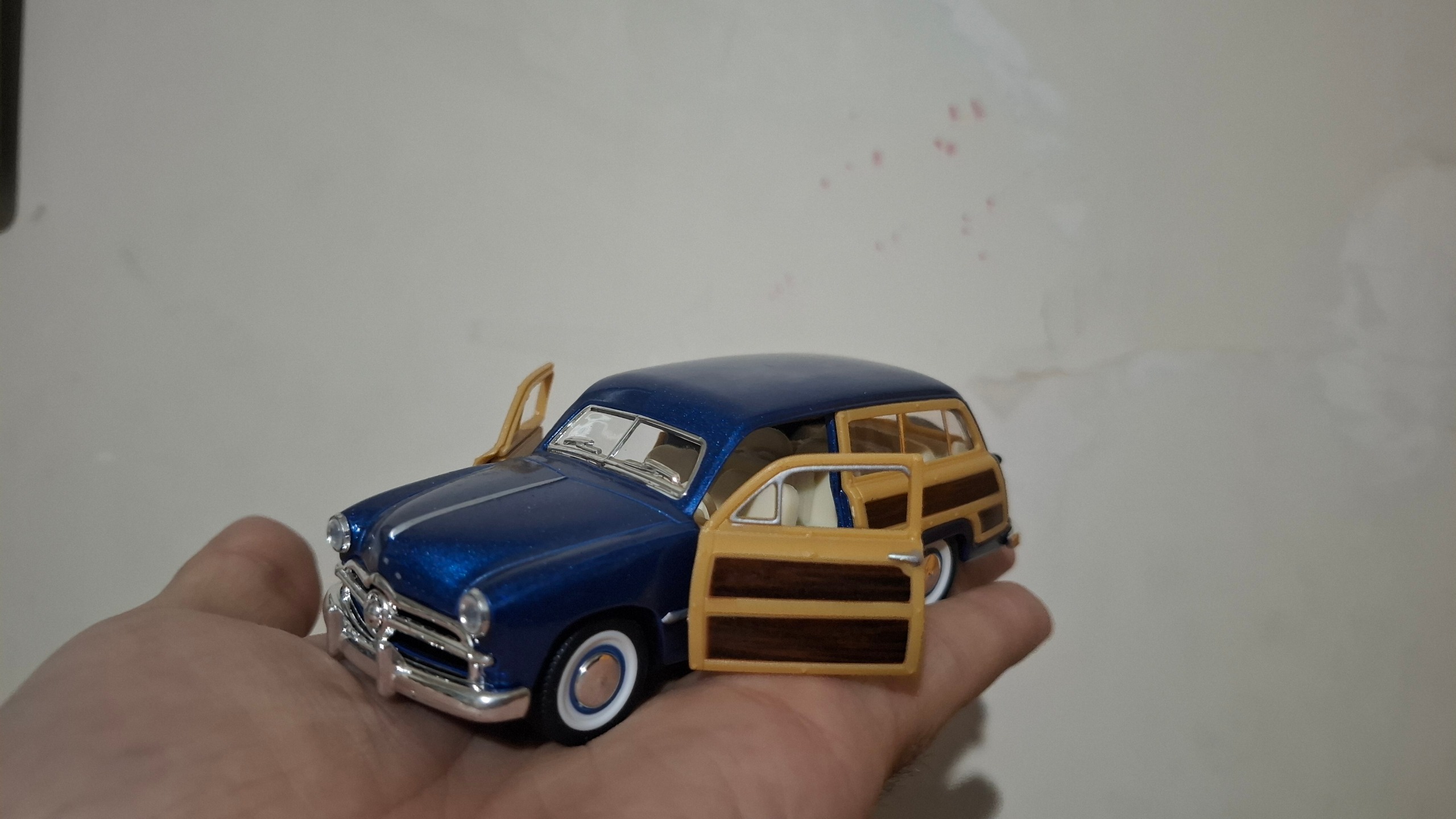 ماکت فورد واگن 1949 آبی کاربنی