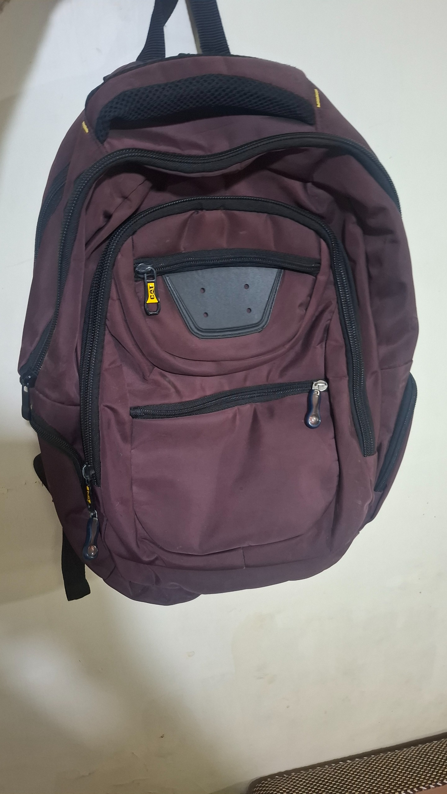 کوله پشتی cat