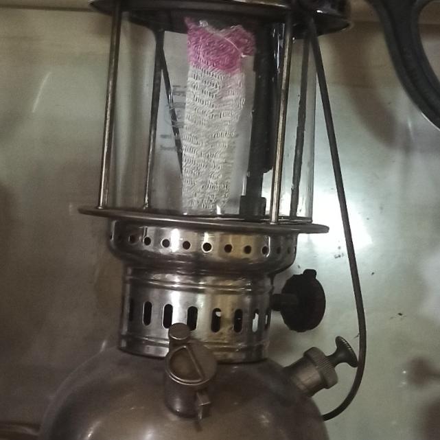 چراغ زنبوری کلمکس کانادا