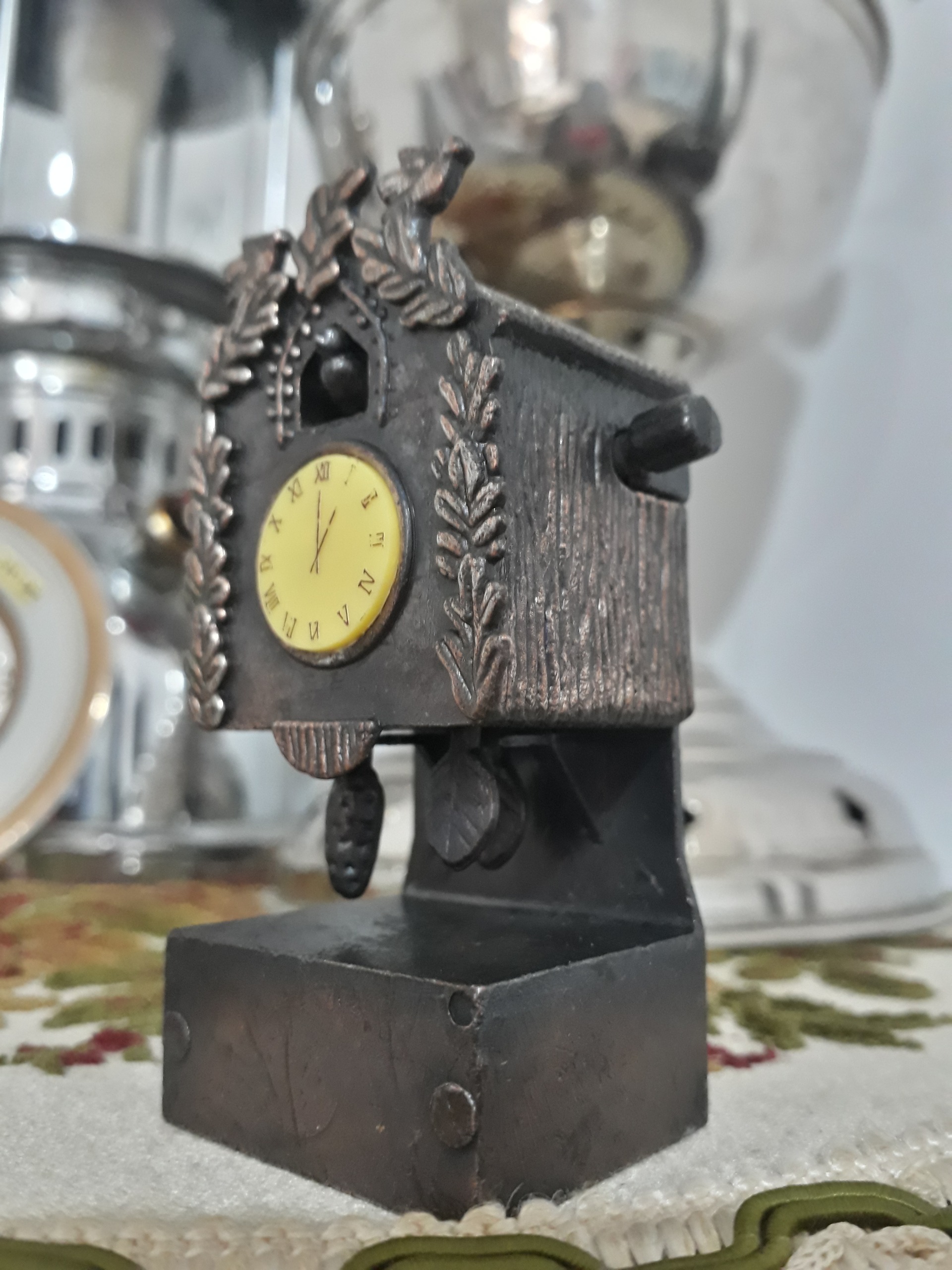 مدادتراش برنزی قدیمی کلکسیونی ساخت هنگ کنگ