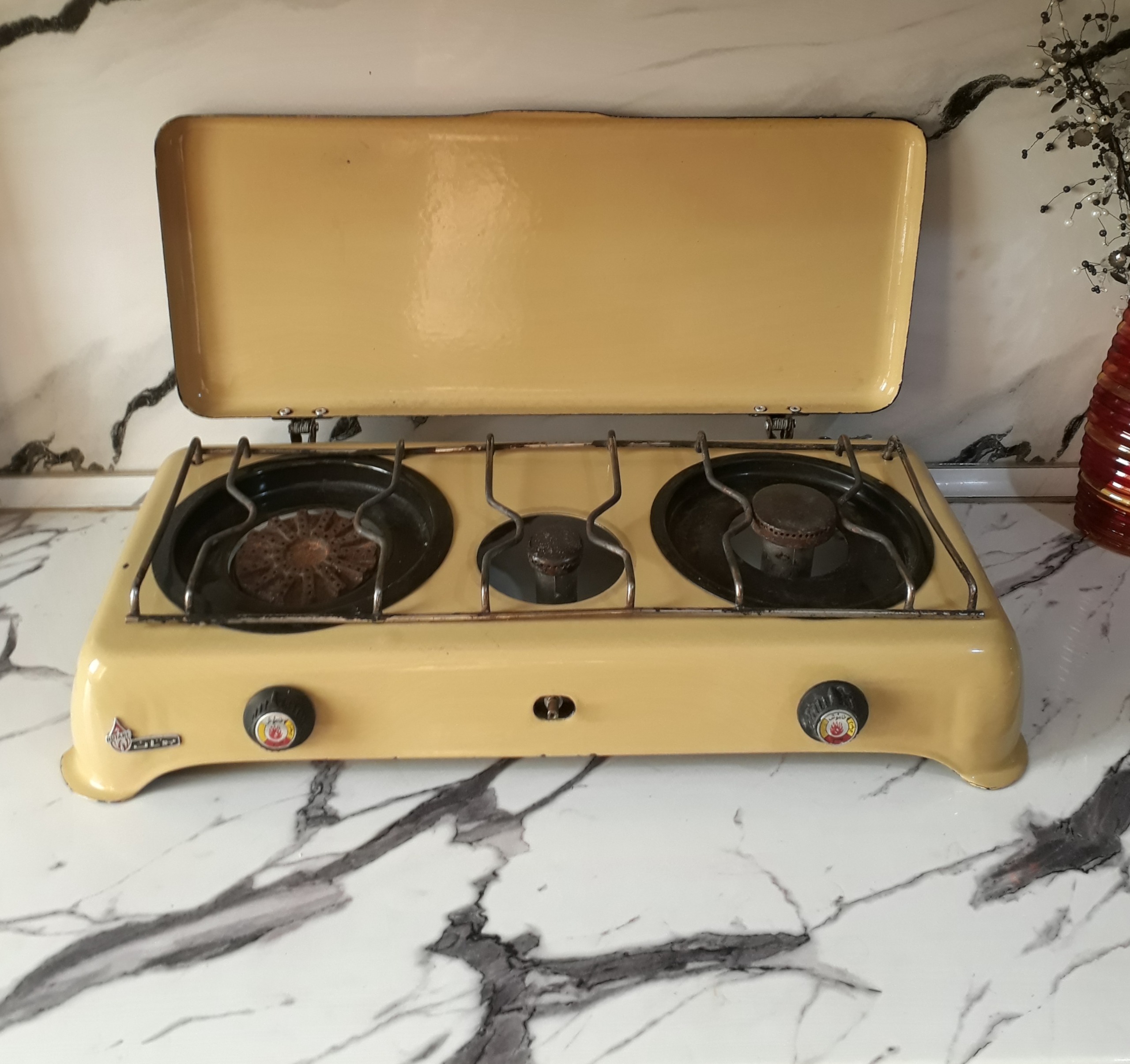 اجاق گاز رومیزی 3 شعله لعابی قدیمی