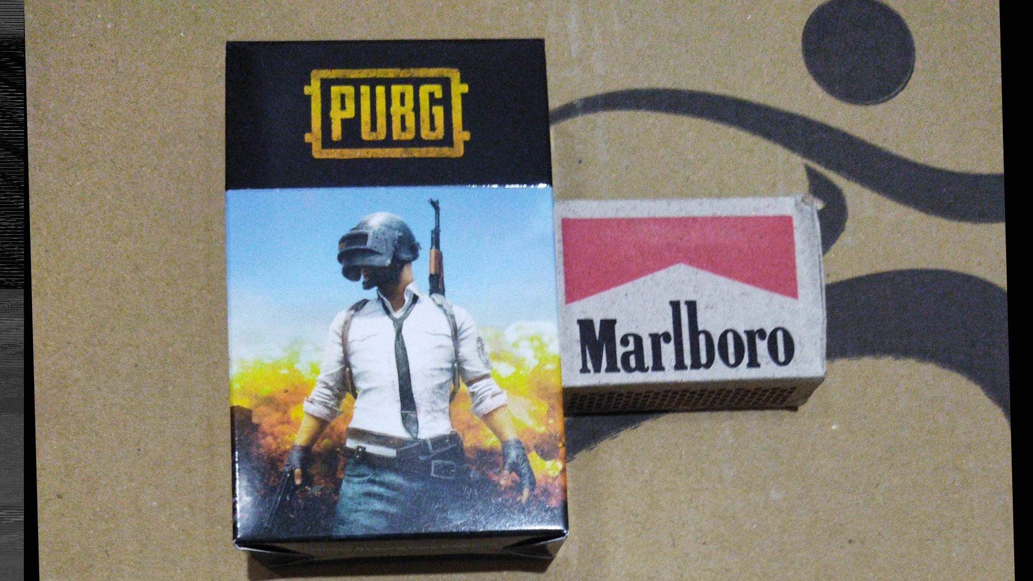 لیبل و پاکت خالی سیگار قدیمی