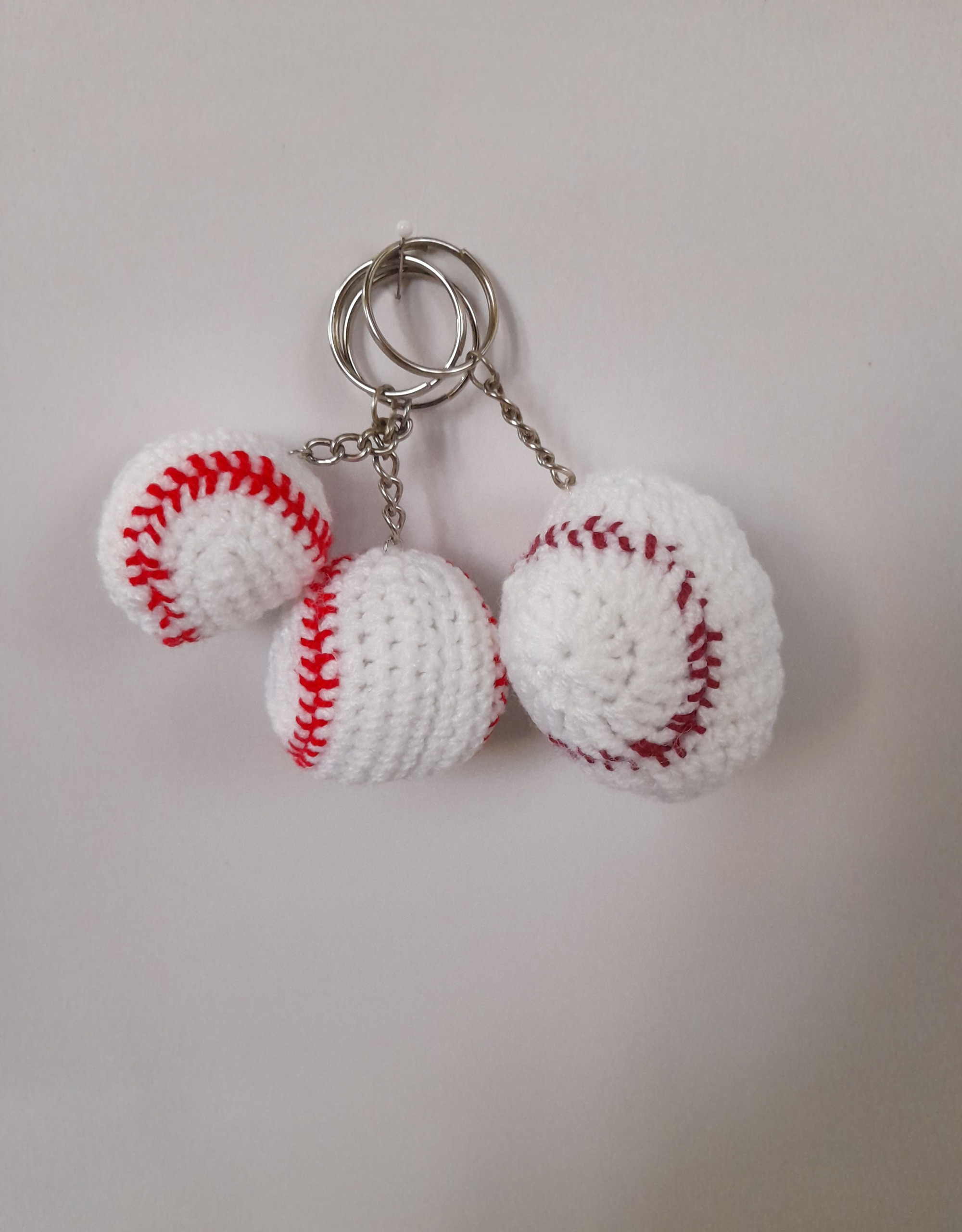 آویزتوپ بیسبال قلاب بافی