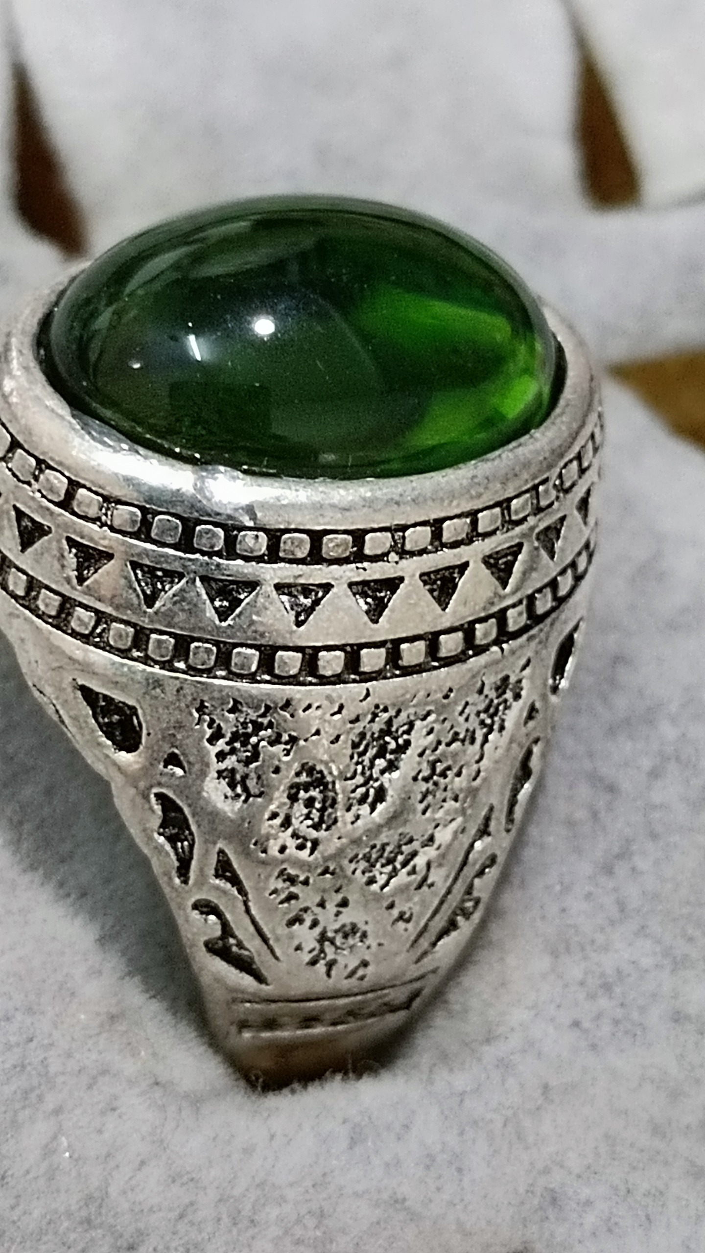 انگشتر وارداتی نگین سبز