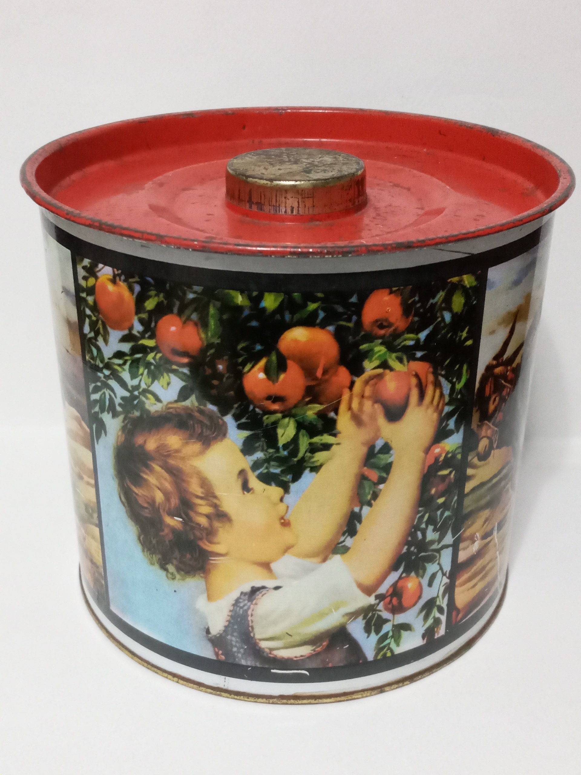 قوطی قدیمی چای